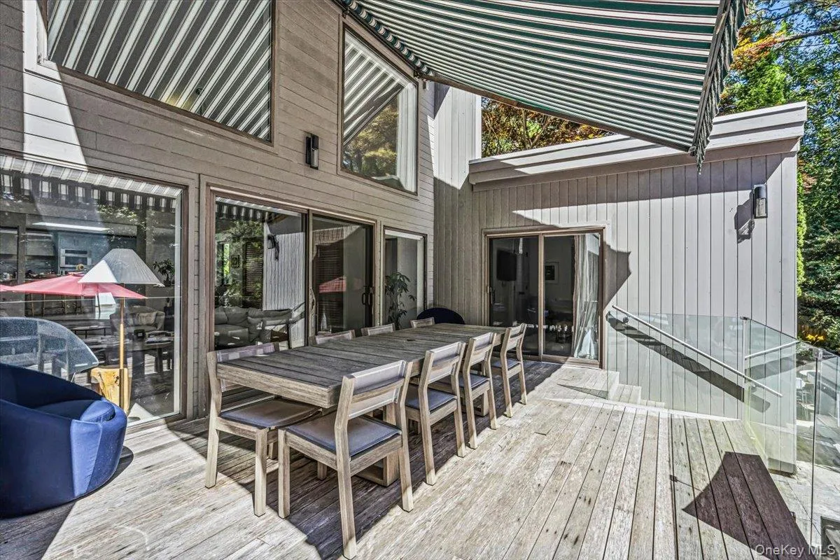 3 Quantuck Bay Lane, Southampton, NY, 4 Bedrooms Bedrooms, 18 Rooms Rooms,4 BathroomsBathrooms,Residential,For Rent,Quantuck Bay,0,1041432 3 Quantuck Bay Lane, Southampton, NY, 4 Bedrooms Bedrooms, 18 Rooms Rooms,4 BathroomsBathrooms,Residential,For Rent,Quantuck Bay,0,1041432