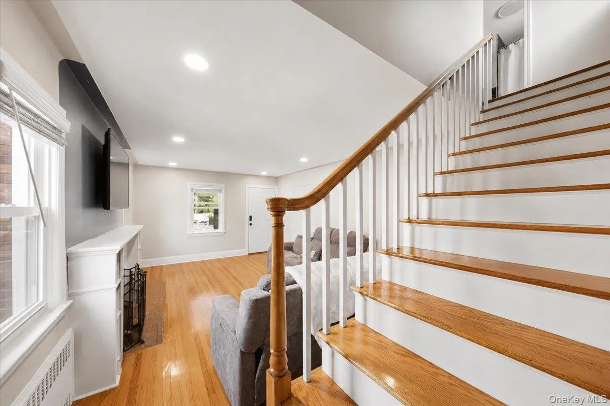 95 Union Street, Hempstead, NY, 3 Bedrooms Bedrooms, 7 Rooms Rooms,2 BathroomsBathrooms,Residential,For Rent,Union,0,1041434 95 Union Street, Hempstead, NY, 3 Bedrooms Bedrooms, 7 Rooms Rooms,2 BathroomsBathrooms,Residential,For Rent,Union,0,1041434