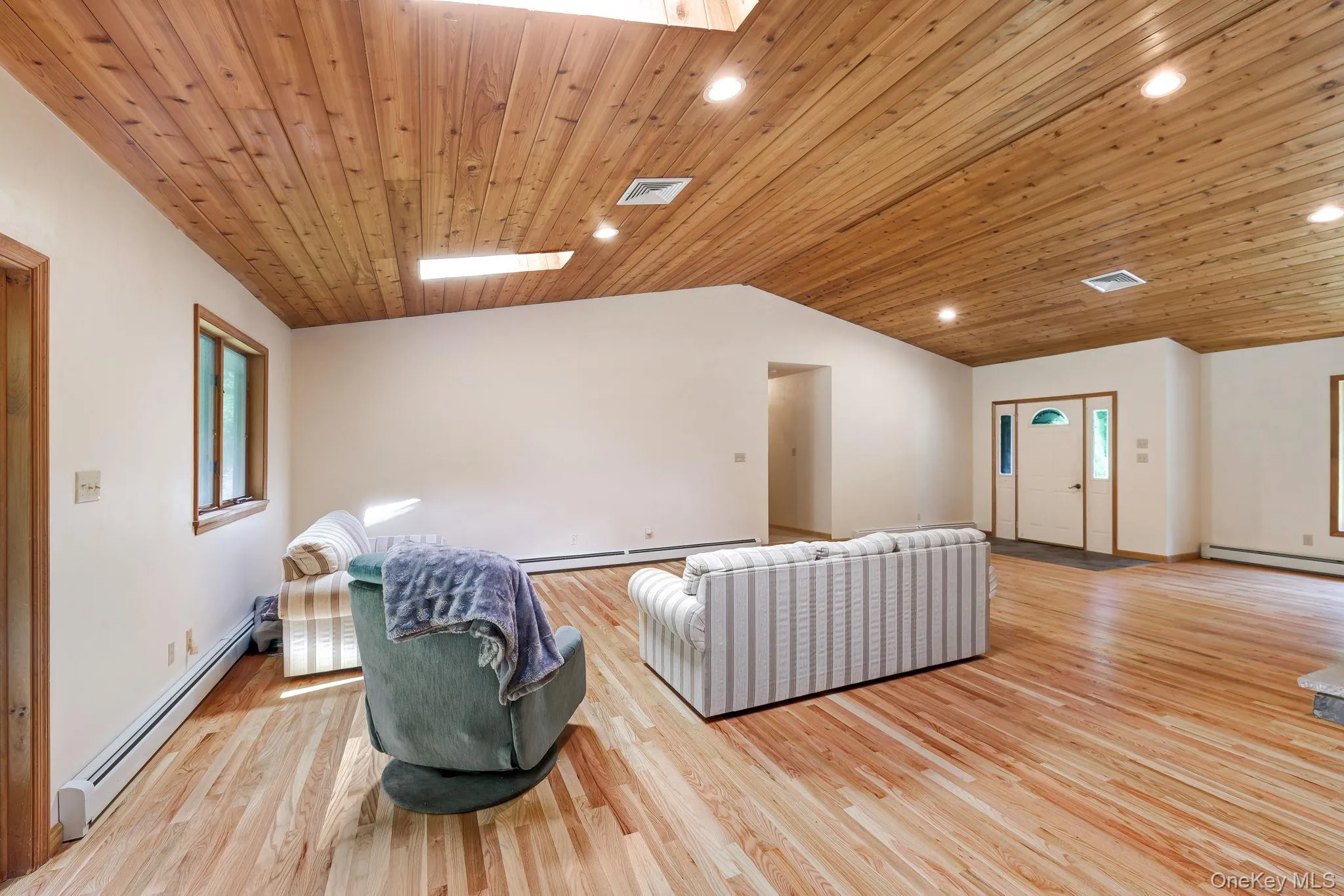 1169 Ridgebury Road, Wawayanda, NY, 4 Bedrooms Bedrooms, 7 Rooms Rooms,2 BathroomsBathrooms,Residential,For Rent,Ridgebury,0,1041438 1169 Ridgebury Road, Wawayanda, NY, 4 Bedrooms Bedrooms, 7 Rooms Rooms,2 BathroomsBathrooms,Residential,For Rent,Ridgebury,0,1041438