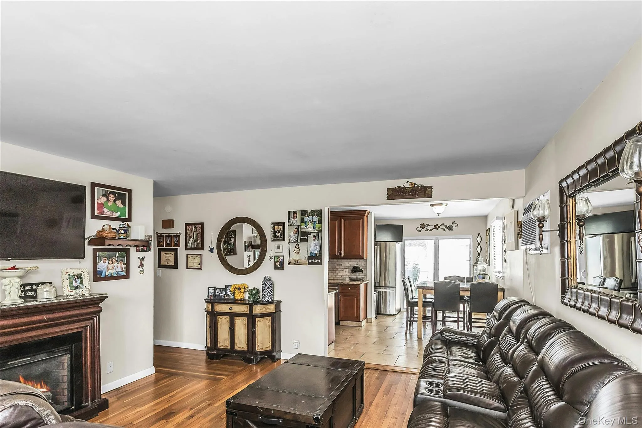 20 Jamaica Avenue, Oyster Bay, NY, 3 Bedrooms Bedrooms, 6 Rooms Rooms,2 BathroomsBathrooms,Residential,For Rent,Jamaica,0,1041441 20 Jamaica Avenue, Oyster Bay, NY, 3 Bedrooms Bedrooms, 6 Rooms Rooms,2 BathroomsBathrooms,Residential,For Rent,Jamaica,0,1041441