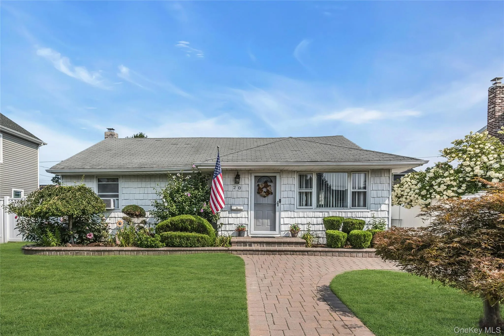 20 Jamaica Avenue, Oyster Bay, NY, 3 Bedrooms Bedrooms, 6 Rooms Rooms,2 BathroomsBathrooms,Residential,For Rent,Jamaica,0,1041441 20 Jamaica Avenue, Oyster Bay, NY, 3 Bedrooms Bedrooms, 6 Rooms Rooms,2 BathroomsBathrooms,Residential,For Rent,Jamaica,0,1041441