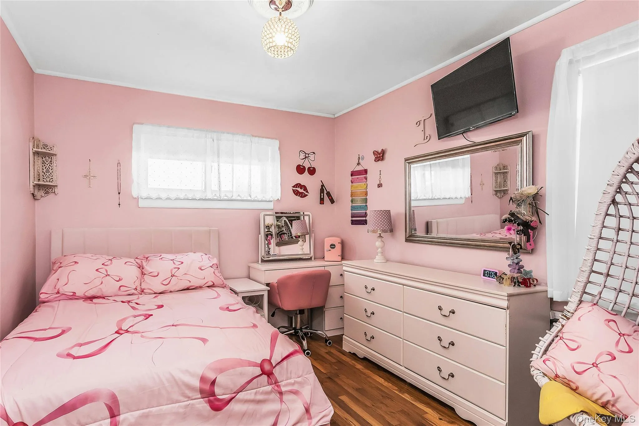 20 Jamaica Avenue, Oyster Bay, NY, 3 Bedrooms Bedrooms, 6 Rooms Rooms,2 BathroomsBathrooms,Residential,For Rent,Jamaica,0,1041441 20 Jamaica Avenue, Oyster Bay, NY, 3 Bedrooms Bedrooms, 6 Rooms Rooms,2 BathroomsBathrooms,Residential,For Rent,Jamaica,0,1041441