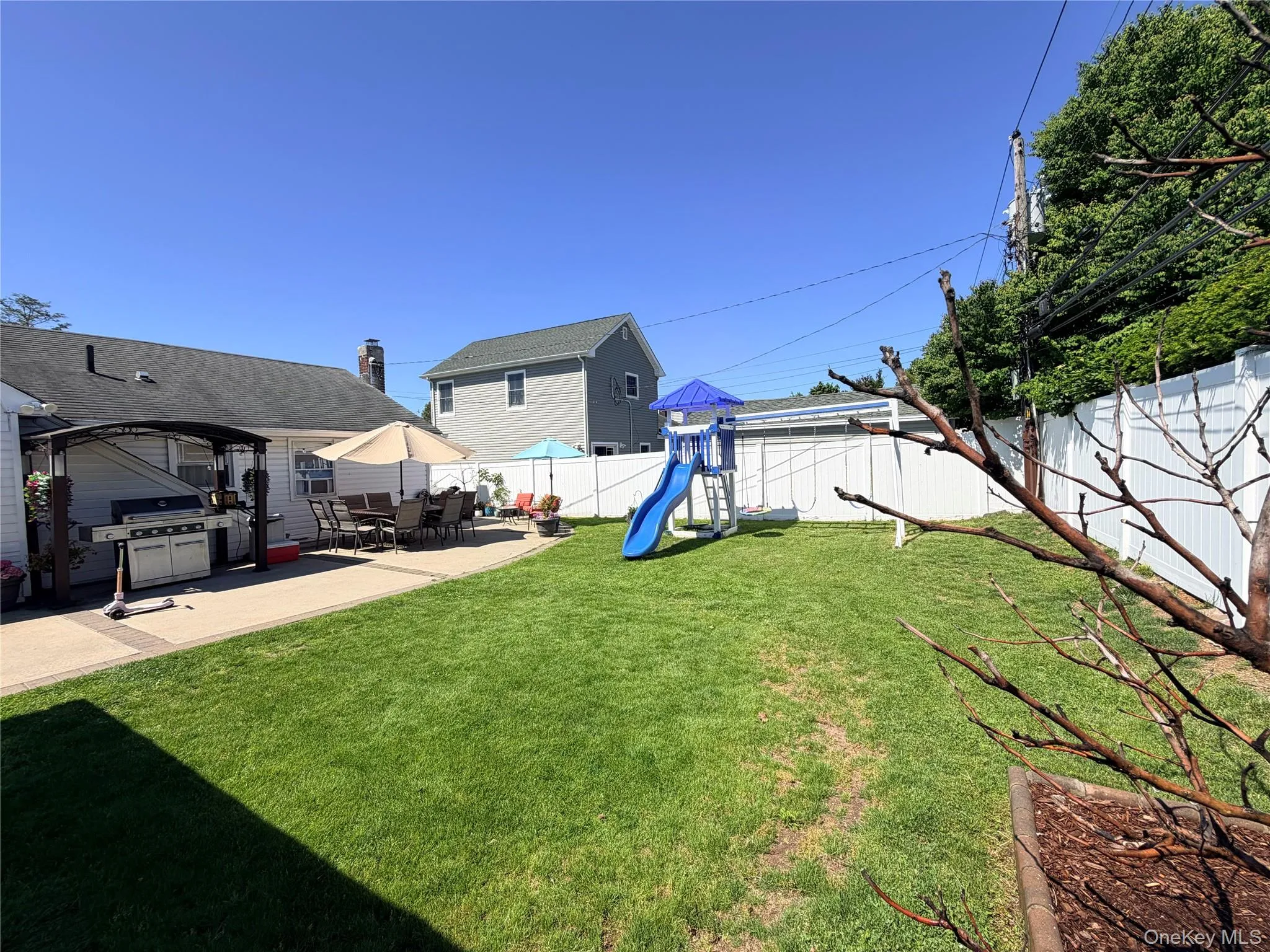 20 Jamaica Avenue, Oyster Bay, NY, 3 Bedrooms Bedrooms, 6 Rooms Rooms,2 BathroomsBathrooms,Residential,For Rent,Jamaica,0,1041441 20 Jamaica Avenue, Oyster Bay, NY, 3 Bedrooms Bedrooms, 6 Rooms Rooms,2 BathroomsBathrooms,Residential,For Rent,Jamaica,0,1041441