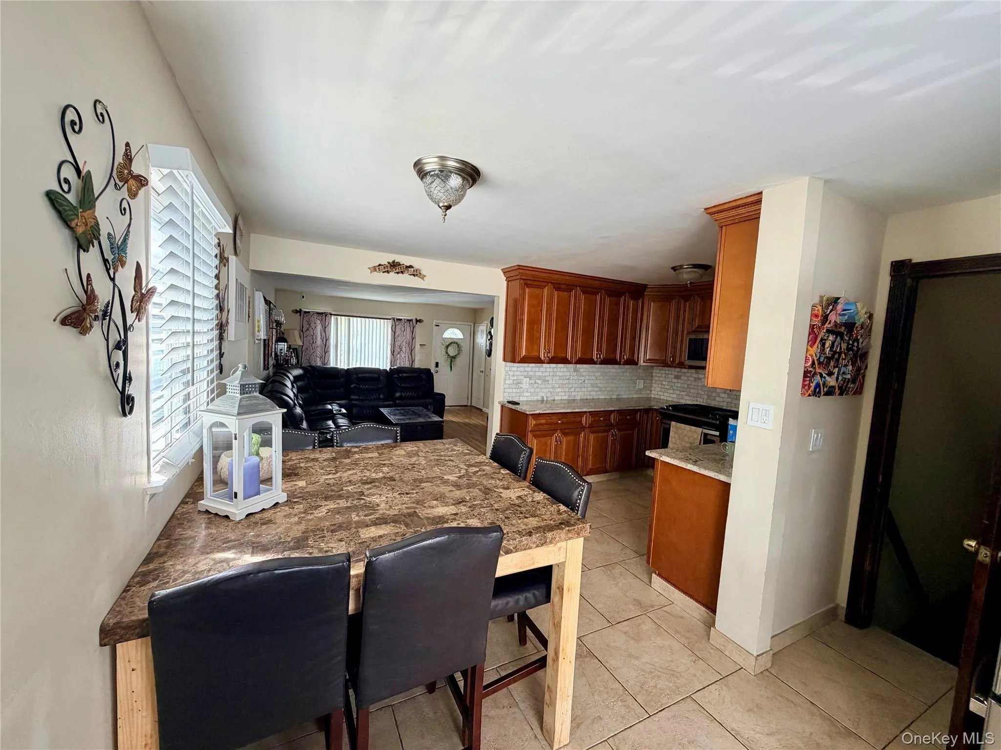 20 Jamaica Avenue, Oyster Bay, NY, 3 Bedrooms Bedrooms, 6 Rooms Rooms,2 BathroomsBathrooms,Residential,For Rent,Jamaica,0,1041441 20 Jamaica Avenue, Oyster Bay, NY, 3 Bedrooms Bedrooms, 6 Rooms Rooms,2 BathroomsBathrooms,Residential,For Rent,Jamaica,0,1041441