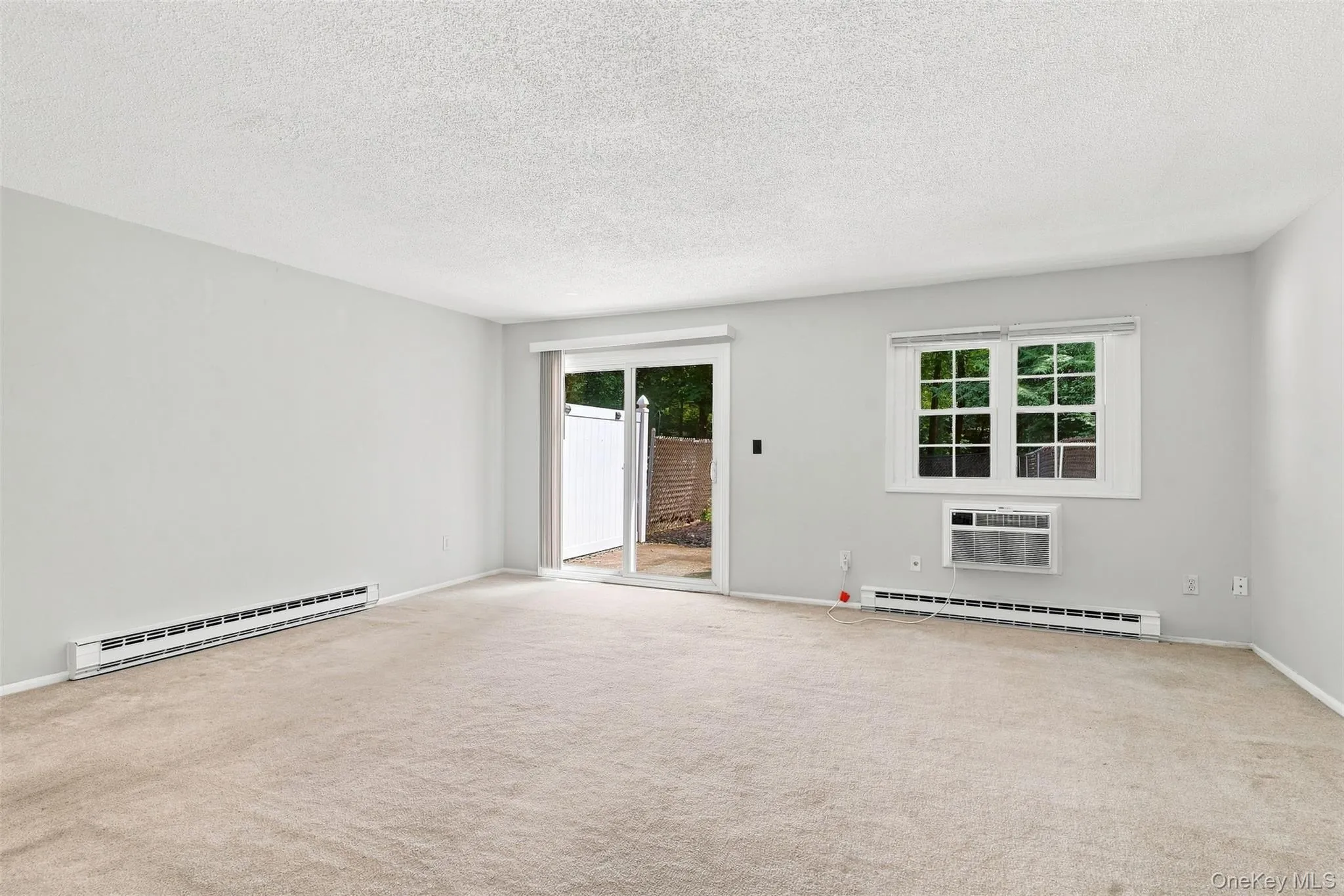 7 Roundtree Court, Beacon, NY, 3 Bedrooms Bedrooms, 6 Rooms Rooms,1 BathroomBathrooms,Residential,For Rent,Roundtree,0,1041452 7 Roundtree Court, Beacon, NY, 3 Bedrooms Bedrooms, 6 Rooms Rooms,1 BathroomBathrooms,Residential,For Rent,Roundtree,0,1041452