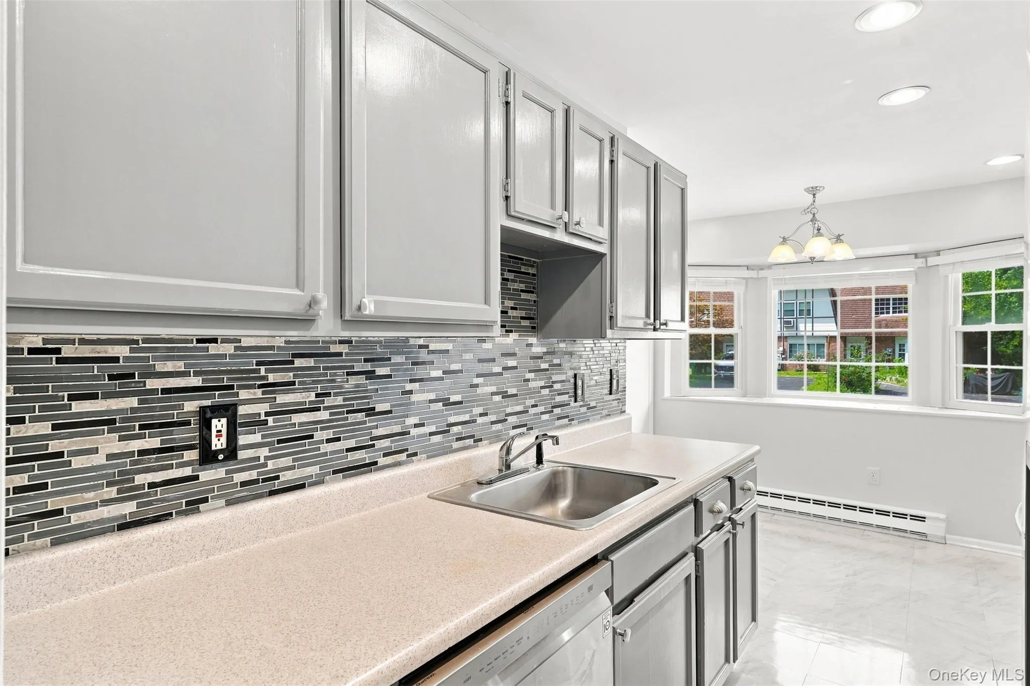 7 Roundtree Court, Beacon, NY, 3 Bedrooms Bedrooms, 6 Rooms Rooms,1 BathroomBathrooms,Residential,For Rent,Roundtree,0,1041452 7 Roundtree Court, Beacon, NY, 3 Bedrooms Bedrooms, 6 Rooms Rooms,1 BathroomBathrooms,Residential,For Rent,Roundtree,0,1041452