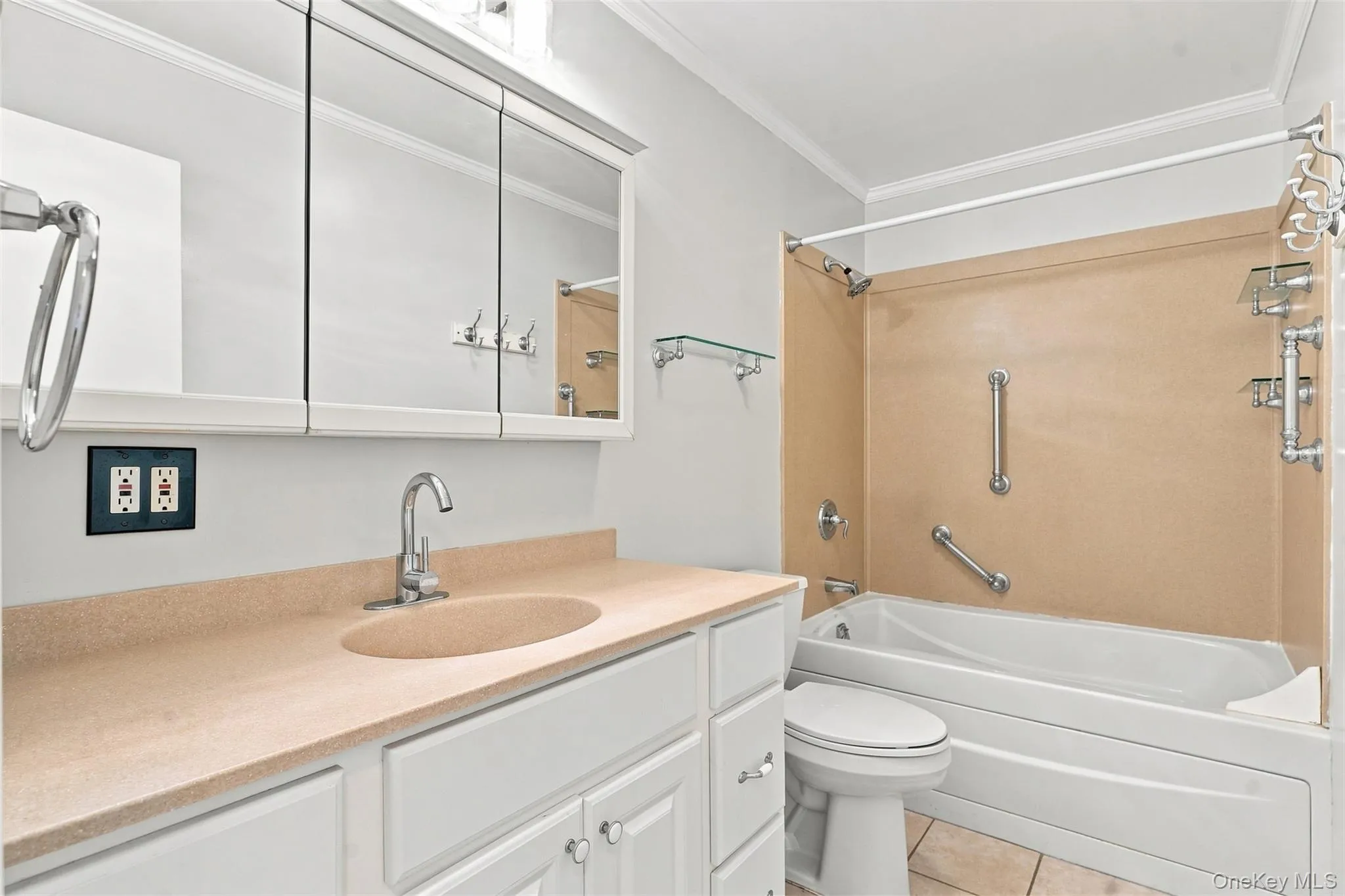 2nd floor full bathroom 2nd floor full bathroom