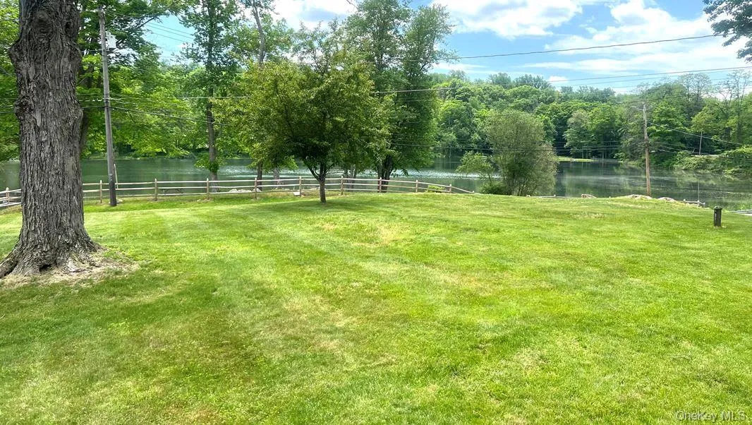 260 Union Valley Road, Carmel, NY, 3 Bedrooms Bedrooms, 6 Rooms Rooms,1 BathroomBathrooms,Residential Lease,For Rent,Union Valley,0,1041454 260 Union Valley Road, Carmel, NY, 3 Bedrooms Bedrooms, 6 Rooms Rooms,1 BathroomBathrooms,Residential Lease,For Rent,Union Valley,0,1041454