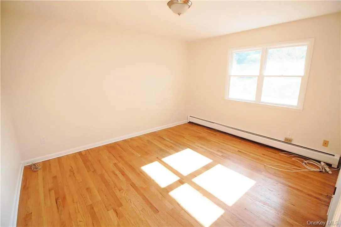 260 Union Valley Road, Carmel, NY, 3 Bedrooms Bedrooms, 6 Rooms Rooms,1 BathroomBathrooms,Residential Lease,For Rent,Union Valley,0,1041454 260 Union Valley Road, Carmel, NY, 3 Bedrooms Bedrooms, 6 Rooms Rooms,1 BathroomBathrooms,Residential Lease,For Rent,Union Valley,0,1041454