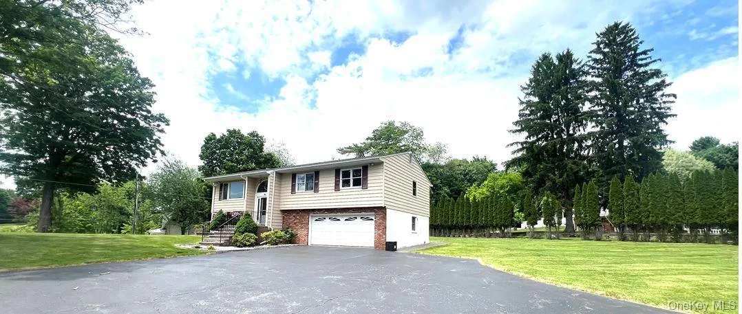 260 Union Valley Road, Carmel, NY, 3 Bedrooms Bedrooms, 6 Rooms Rooms,1 BathroomBathrooms,Residential Lease,For Rent,Union Valley,0,1041454 260 Union Valley Road, Carmel, NY, 3 Bedrooms Bedrooms, 6 Rooms Rooms,1 BathroomBathrooms,Residential Lease,For Rent,Union Valley,0,1041454