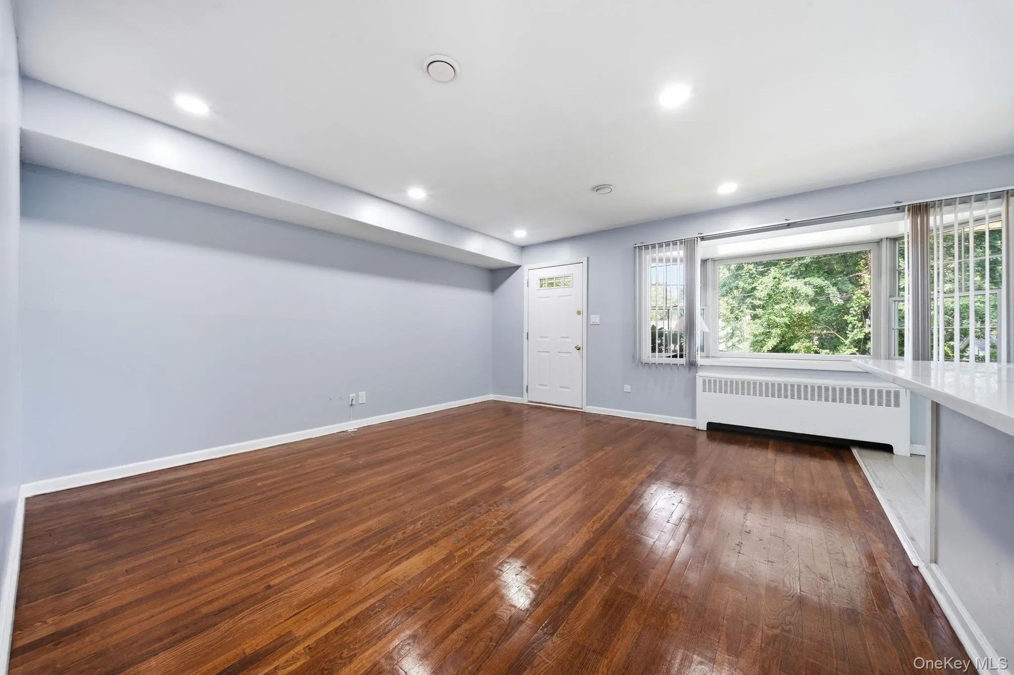 8 Dee, Huntington, NY, 4 Bedrooms Bedrooms, 9 Rooms Rooms,3 BathroomsBathrooms,Residential,For Rent,Dee,0,1041457 8 Dee, Huntington, NY, 4 Bedrooms Bedrooms, 9 Rooms Rooms,3 BathroomsBathrooms,Residential,For Rent,Dee,0,1041457