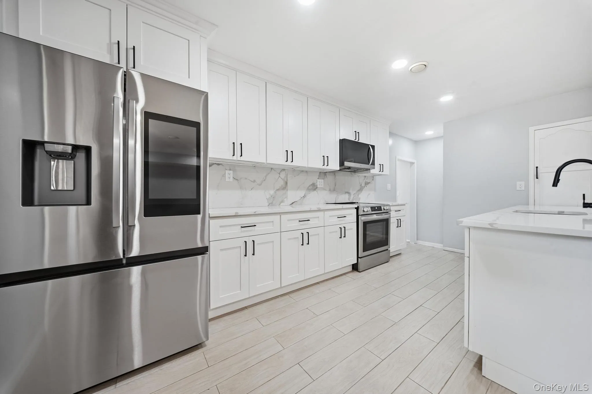 8 Dee, Huntington, NY, 4 Bedrooms Bedrooms, 9 Rooms Rooms,3 BathroomsBathrooms,Residential,For Rent,Dee,0,1041457 8 Dee, Huntington, NY, 4 Bedrooms Bedrooms, 9 Rooms Rooms,3 BathroomsBathrooms,Residential,For Rent,Dee,0,1041457