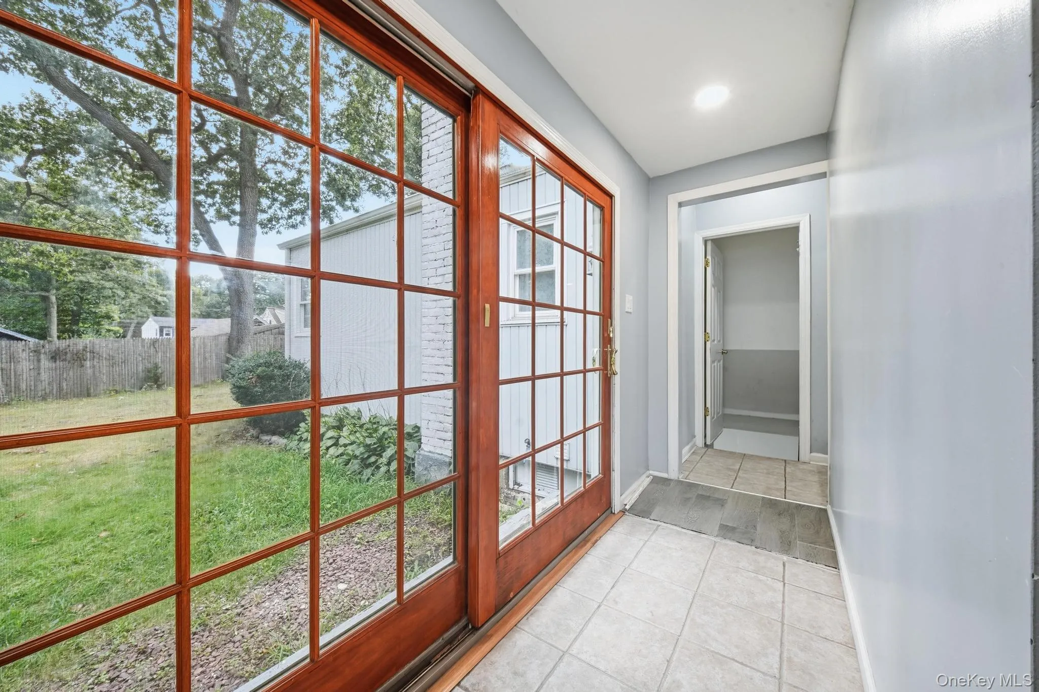 8 Dee, Huntington, NY, 4 Bedrooms Bedrooms, 9 Rooms Rooms,3 BathroomsBathrooms,Residential,For Rent,Dee,0,1041457 8 Dee, Huntington, NY, 4 Bedrooms Bedrooms, 9 Rooms Rooms,3 BathroomsBathrooms,Residential,For Rent,Dee,0,1041457