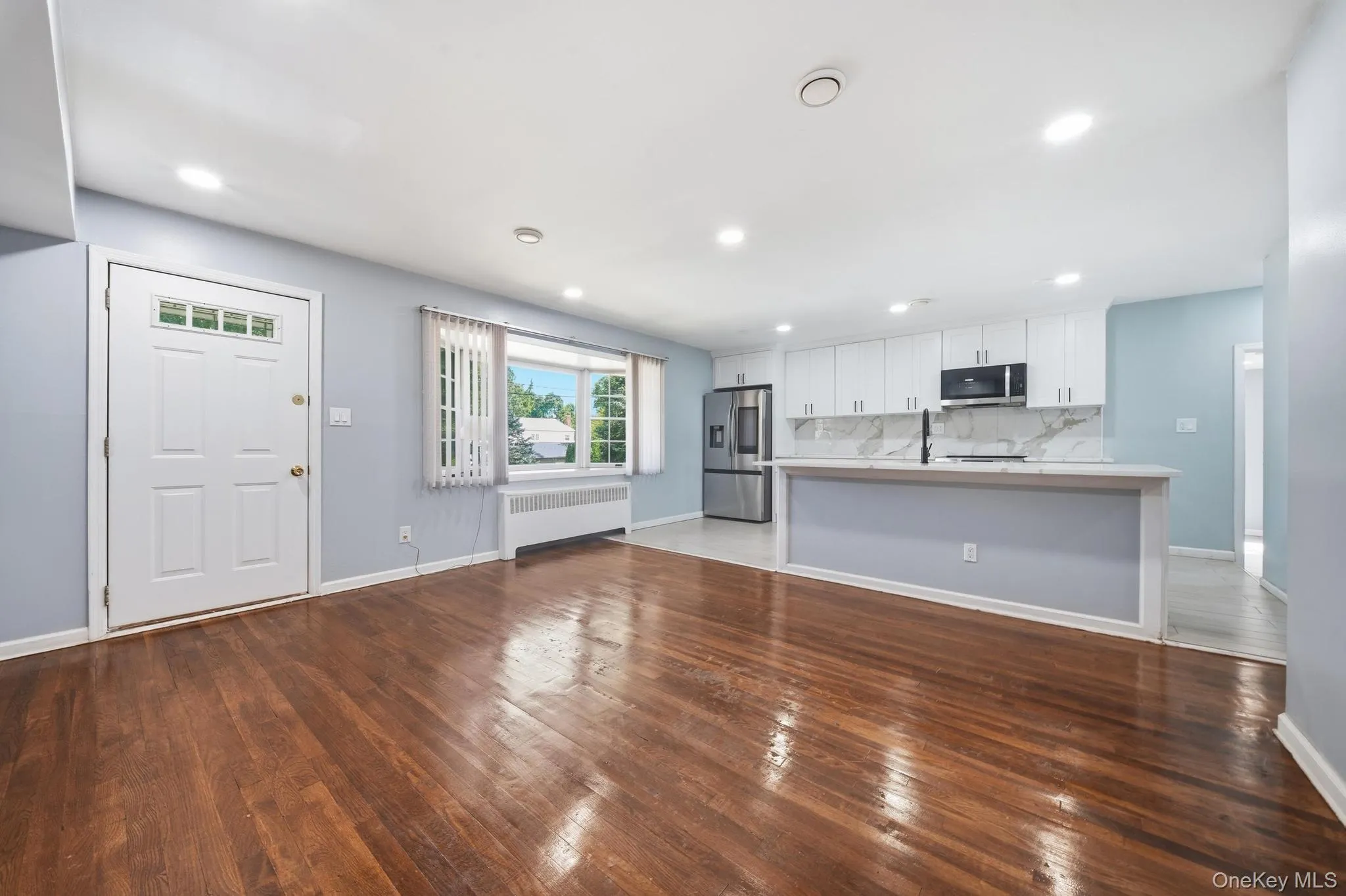 8 Dee, Huntington, NY, 4 Bedrooms Bedrooms, 9 Rooms Rooms,3 BathroomsBathrooms,Residential,For Rent,Dee,0,1041457 8 Dee, Huntington, NY, 4 Bedrooms Bedrooms, 9 Rooms Rooms,3 BathroomsBathrooms,Residential,For Rent,Dee,0,1041457