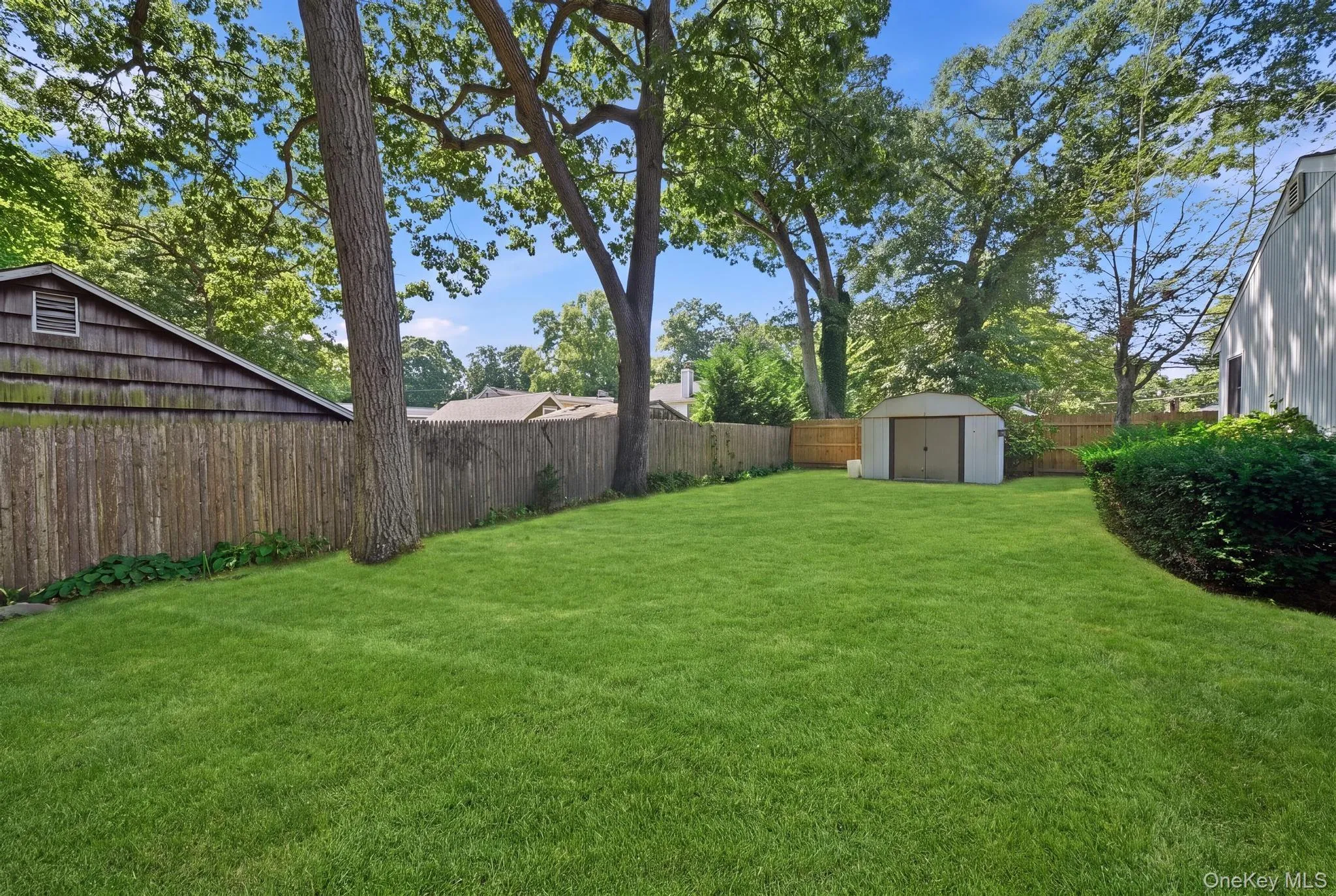 8 Dee, Huntington, NY, 4 Bedrooms Bedrooms, 9 Rooms Rooms,3 BathroomsBathrooms,Residential,For Rent,Dee,0,1041457 8 Dee, Huntington, NY, 4 Bedrooms Bedrooms, 9 Rooms Rooms,3 BathroomsBathrooms,Residential,For Rent,Dee,0,1041457