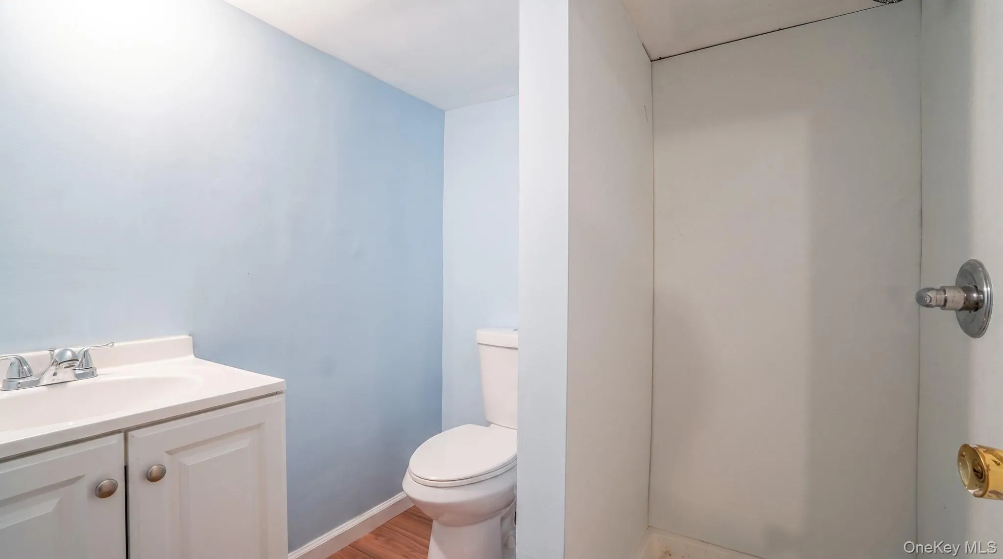9221 Winchester Boulevard, New York, NY, 4 Bedrooms Bedrooms, 10 Rooms Rooms,1 BathroomBathrooms,Residential,For Rent,Winchester,0,1041458 9221 Winchester Boulevard, New York, NY, 4 Bedrooms Bedrooms, 10 Rooms Rooms,1 BathroomBathrooms,Residential,For Rent,Winchester,0,1041458