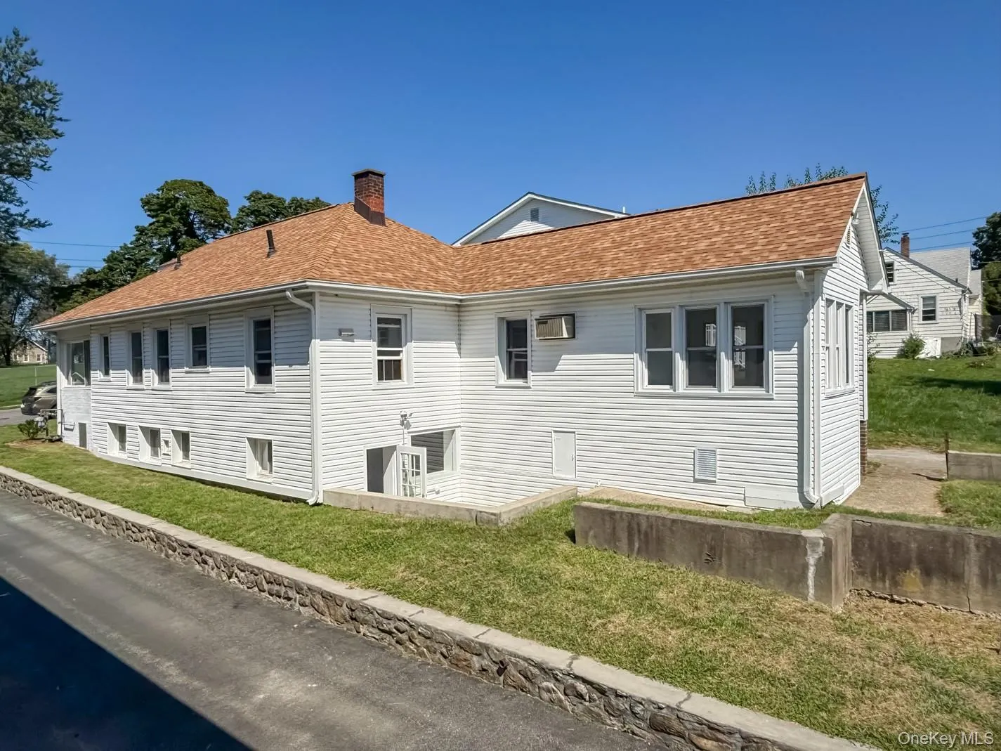615 Smith Street, Peekskill, NY, 3 Bedrooms Bedrooms, 7 Rooms Rooms,2 BathroomsBathrooms,Residential Lease,For Rent,Smith,0,1041459 615 Smith Street, Peekskill, NY, 3 Bedrooms Bedrooms, 7 Rooms Rooms,2 BathroomsBathrooms,Residential Lease,For Rent,Smith,0,1041459