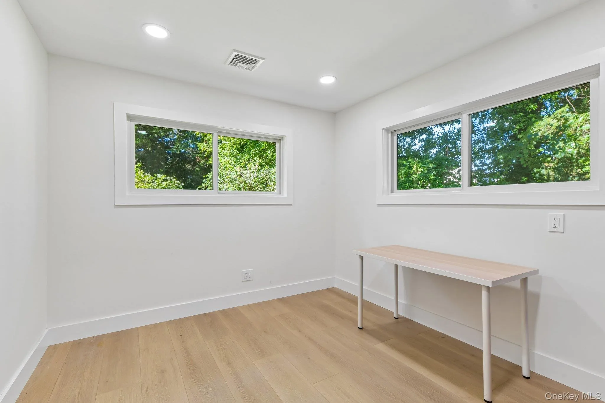 230 Union Avenue, Islip, NY, 3 Bedrooms Bedrooms, 7 Rooms Rooms,3 BathroomsBathrooms,Residential,For Rent,Union,0,1041461 230 Union Avenue, Islip, NY, 3 Bedrooms Bedrooms, 7 Rooms Rooms,3 BathroomsBathrooms,Residential,For Rent,Union,0,1041461