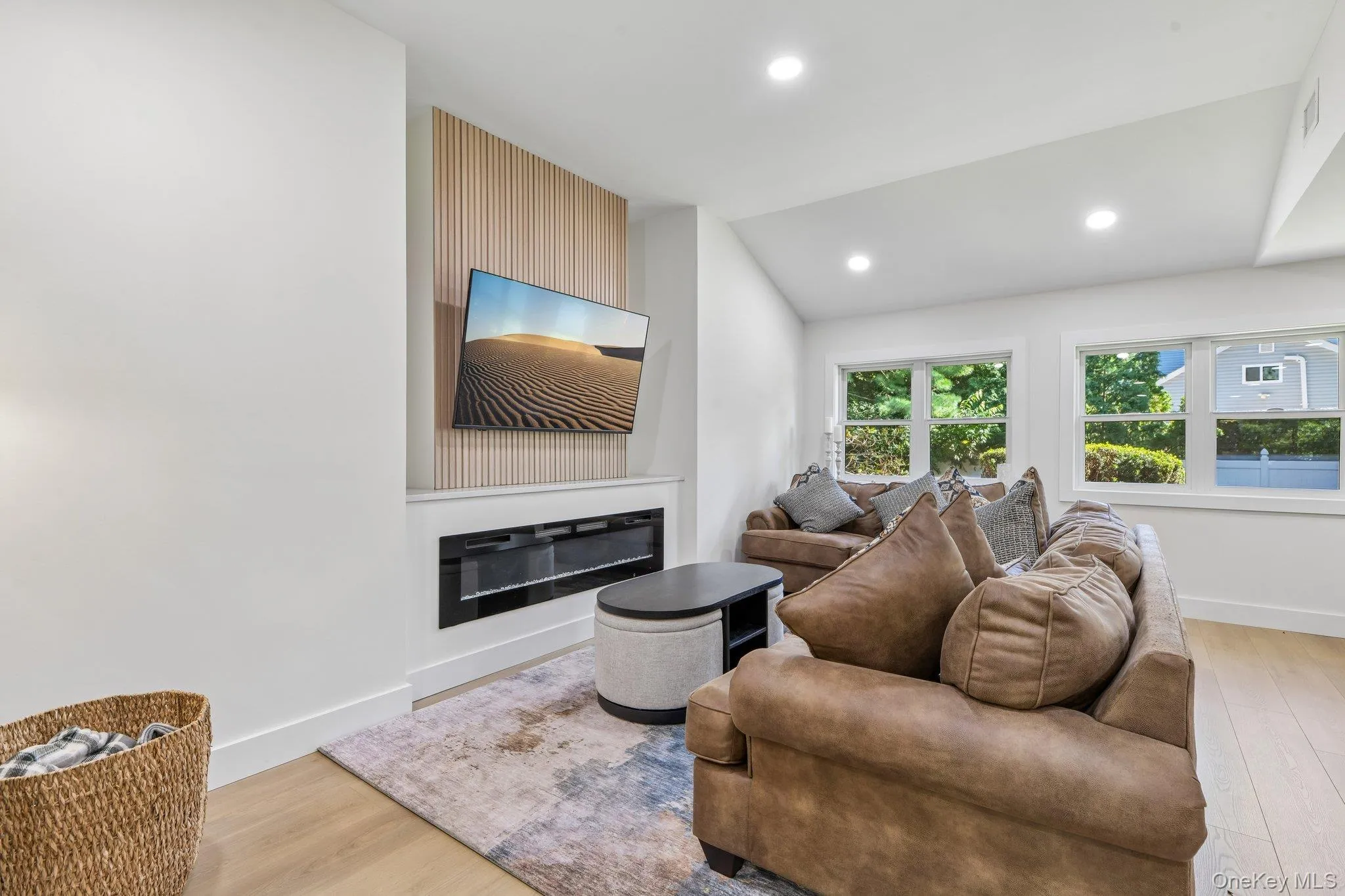 230 Union Avenue, Islip, NY, 3 Bedrooms Bedrooms, 7 Rooms Rooms,3 BathroomsBathrooms,Residential,For Rent,Union,0,1041461 230 Union Avenue, Islip, NY, 3 Bedrooms Bedrooms, 7 Rooms Rooms,3 BathroomsBathrooms,Residential,For Rent,Union,0,1041461