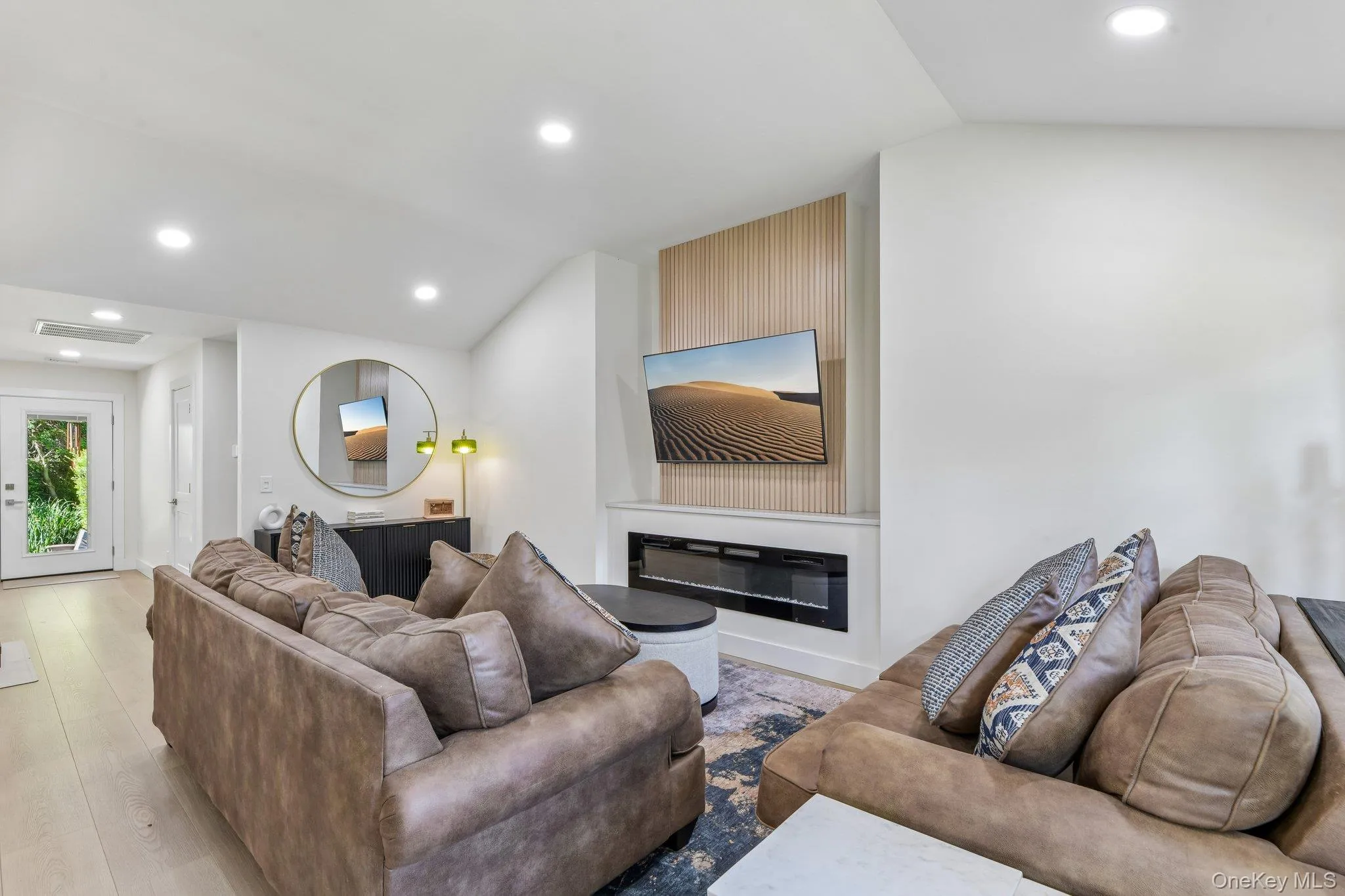 230 Union Avenue, Islip, NY, 3 Bedrooms Bedrooms, 7 Rooms Rooms,3 BathroomsBathrooms,Residential,For Rent,Union,0,1041461 230 Union Avenue, Islip, NY, 3 Bedrooms Bedrooms, 7 Rooms Rooms,3 BathroomsBathrooms,Residential,For Rent,Union,0,1041461