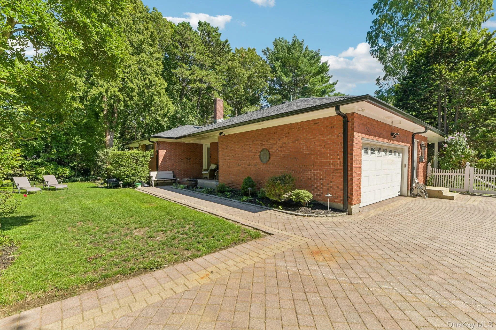 230 Union Avenue, Islip, NY, 3 Bedrooms Bedrooms, 7 Rooms Rooms,3 BathroomsBathrooms,Residential,For Rent,Union,0,1041461 230 Union Avenue, Islip, NY, 3 Bedrooms Bedrooms, 7 Rooms Rooms,3 BathroomsBathrooms,Residential,For Rent,Union,0,1041461