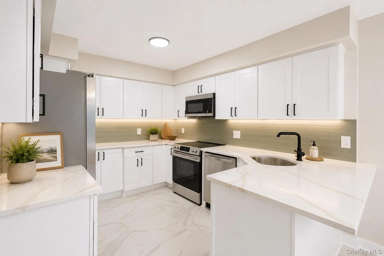 95 Windsor Gate Drive, North Hempstead, NY, 3 Bedrooms Bedrooms, 6 Rooms Rooms,2 BathroomsBathrooms,Residential,For Rent,Windsor Gate,0,1041462 95 Windsor Gate Drive, North Hempstead, NY, 3 Bedrooms Bedrooms, 6 Rooms Rooms,2 BathroomsBathrooms,Residential,For Rent,Windsor Gate,0,1041462