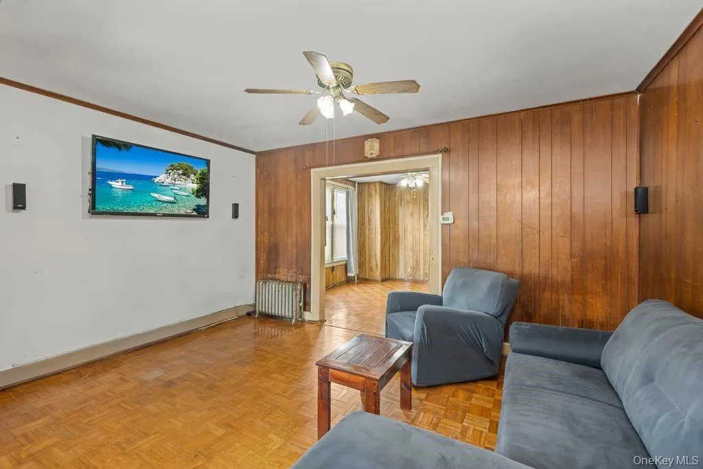 1549 96th Street, New York, NY, 3 Bedrooms Bedrooms, 6 Rooms Rooms,2 BathroomsBathrooms,Residential,For Rent,96th,0,1041465 1549 96th Street, New York, NY, 3 Bedrooms Bedrooms, 6 Rooms Rooms,2 BathroomsBathrooms,Residential,For Rent,96th,0,1041465