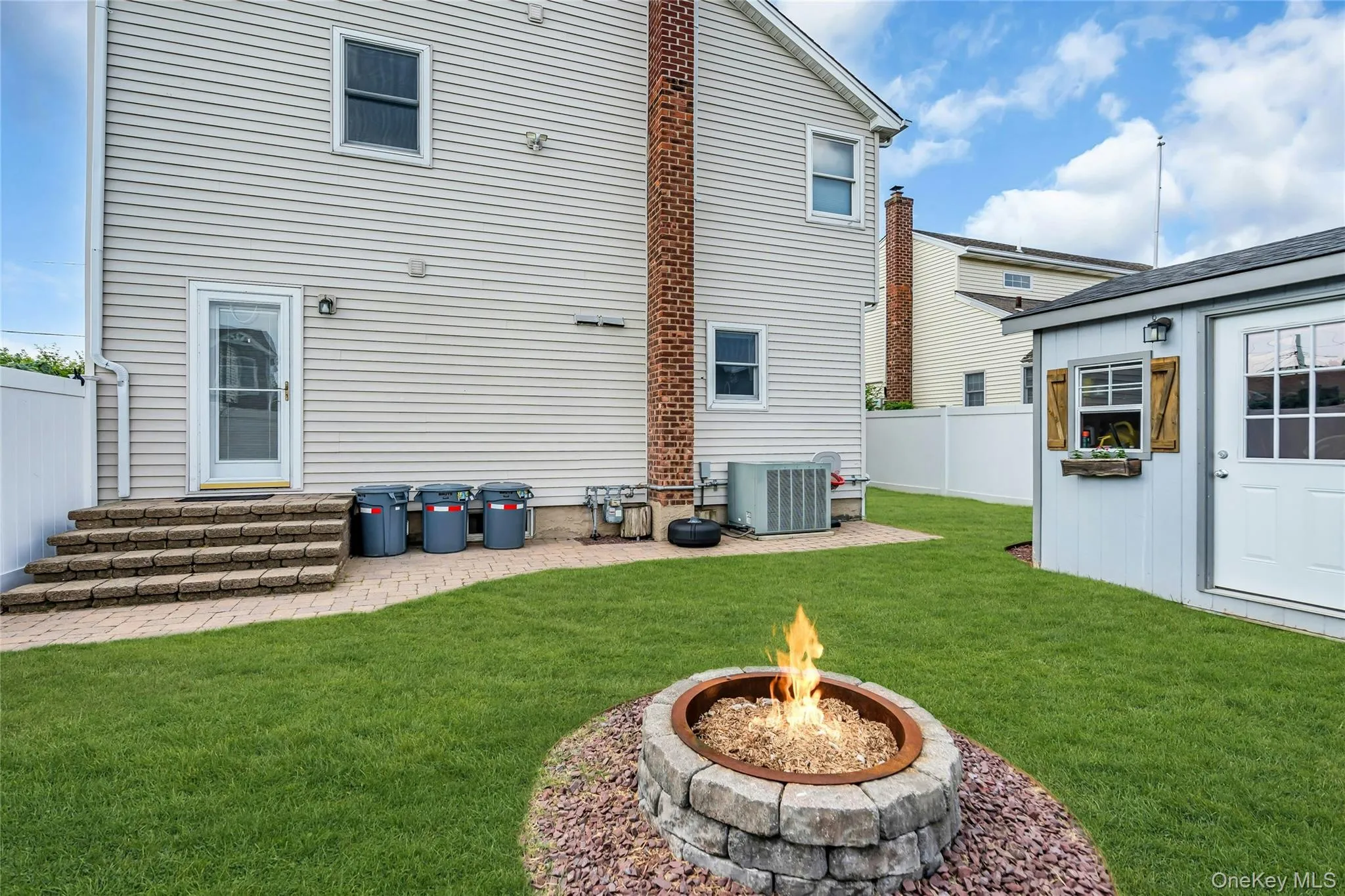 7 Mohawk Drive, Oyster Bay, NY, 4 Bedrooms Bedrooms, 8 Rooms Rooms,3 BathroomsBathrooms,Residential,For Rent,Mohawk,0,1041466 7 Mohawk Drive, Oyster Bay, NY, 4 Bedrooms Bedrooms, 8 Rooms Rooms,3 BathroomsBathrooms,Residential,For Rent,Mohawk,0,1041466
