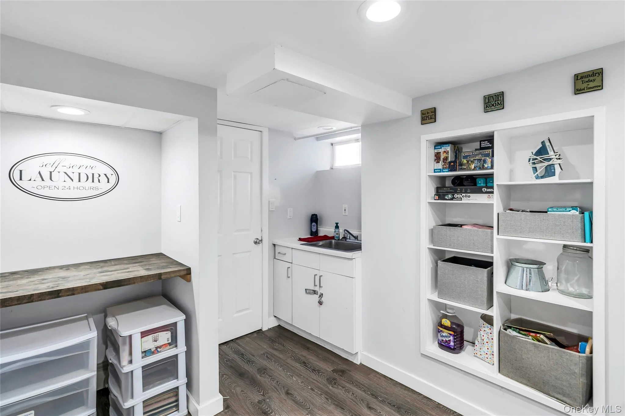 7 Mohawk Drive, Oyster Bay, NY, 4 Bedrooms Bedrooms, 8 Rooms Rooms,3 BathroomsBathrooms,Residential,For Rent,Mohawk,0,1041466 7 Mohawk Drive, Oyster Bay, NY, 4 Bedrooms Bedrooms, 8 Rooms Rooms,3 BathroomsBathrooms,Residential,For Rent,Mohawk,0,1041466