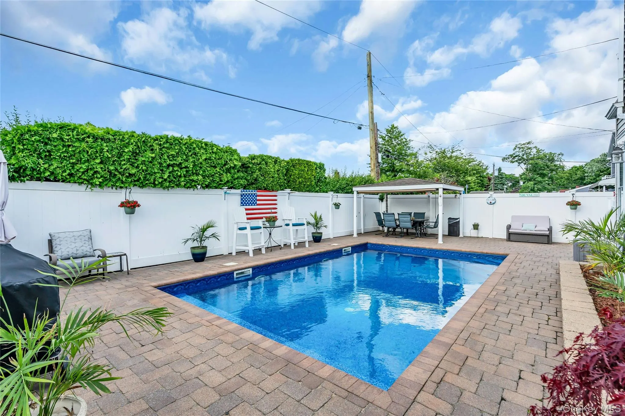 7 Mohawk Drive, Oyster Bay, NY, 4 Bedrooms Bedrooms, 8 Rooms Rooms,3 BathroomsBathrooms,Residential,For Rent,Mohawk,0,1041466 7 Mohawk Drive, Oyster Bay, NY, 4 Bedrooms Bedrooms, 8 Rooms Rooms,3 BathroomsBathrooms,Residential,For Rent,Mohawk,0,1041466