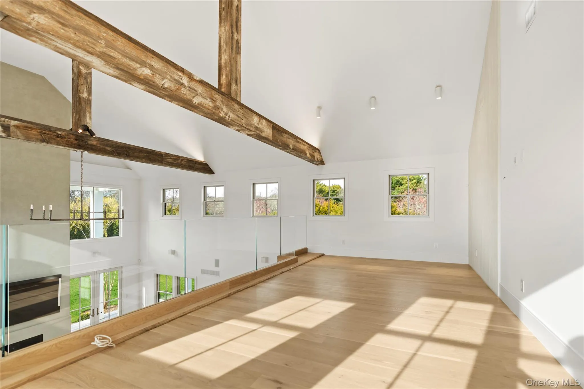 275 Narrow Lane, Southampton, NY, 6 Bedrooms Bedrooms, 22 Rooms Rooms,7 BathroomsBathrooms,Residential,For Rent,Narrow,0,1041473 275 Narrow Lane, Southampton, NY, 6 Bedrooms Bedrooms, 22 Rooms Rooms,7 BathroomsBathrooms,Residential,For Rent,Narrow,0,1041473