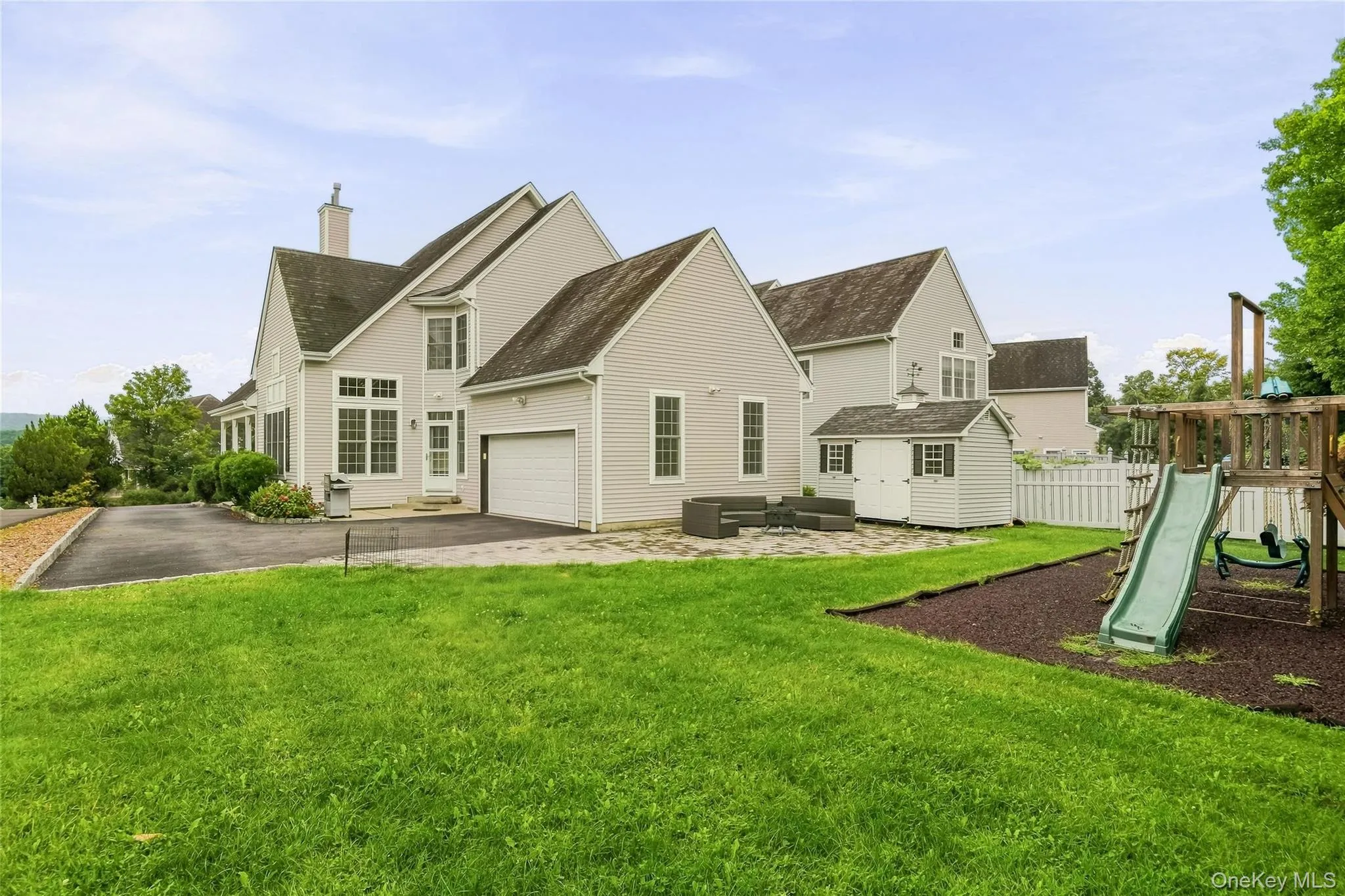 6 Paisley Court, Woodbury, NY, 3 Bedrooms Bedrooms, 7 Rooms Rooms,2 BathroomsBathrooms,Residential,For Rent,Paisley,0,1041475 6 Paisley Court, Woodbury, NY, 3 Bedrooms Bedrooms, 7 Rooms Rooms,2 BathroomsBathrooms,Residential,For Rent,Paisley,0,1041475
