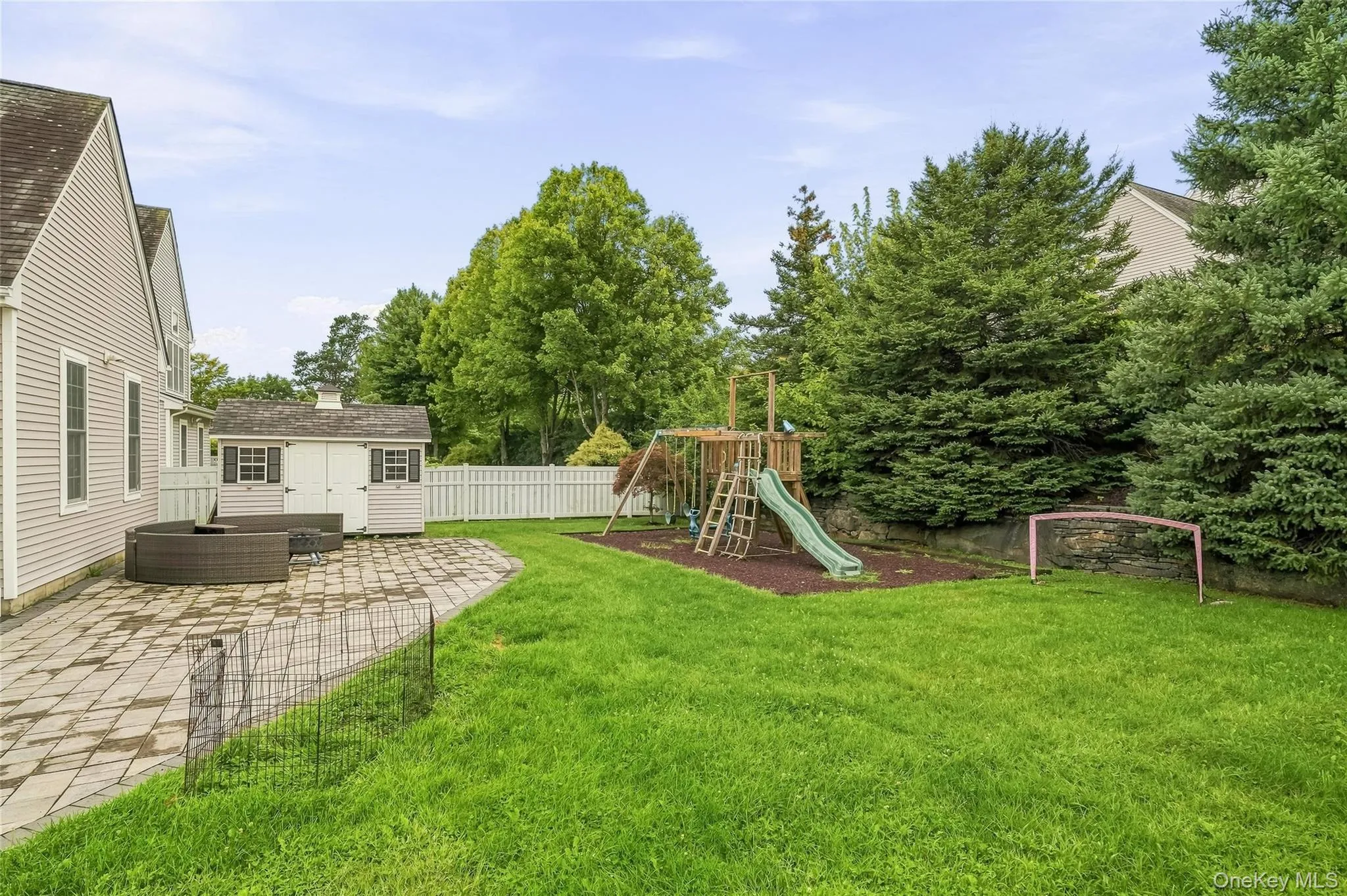 6 Paisley Court, Woodbury, NY, 3 Bedrooms Bedrooms, 7 Rooms Rooms,2 BathroomsBathrooms,Residential,For Rent,Paisley,0,1041475 6 Paisley Court, Woodbury, NY, 3 Bedrooms Bedrooms, 7 Rooms Rooms,2 BathroomsBathrooms,Residential,For Rent,Paisley,0,1041475