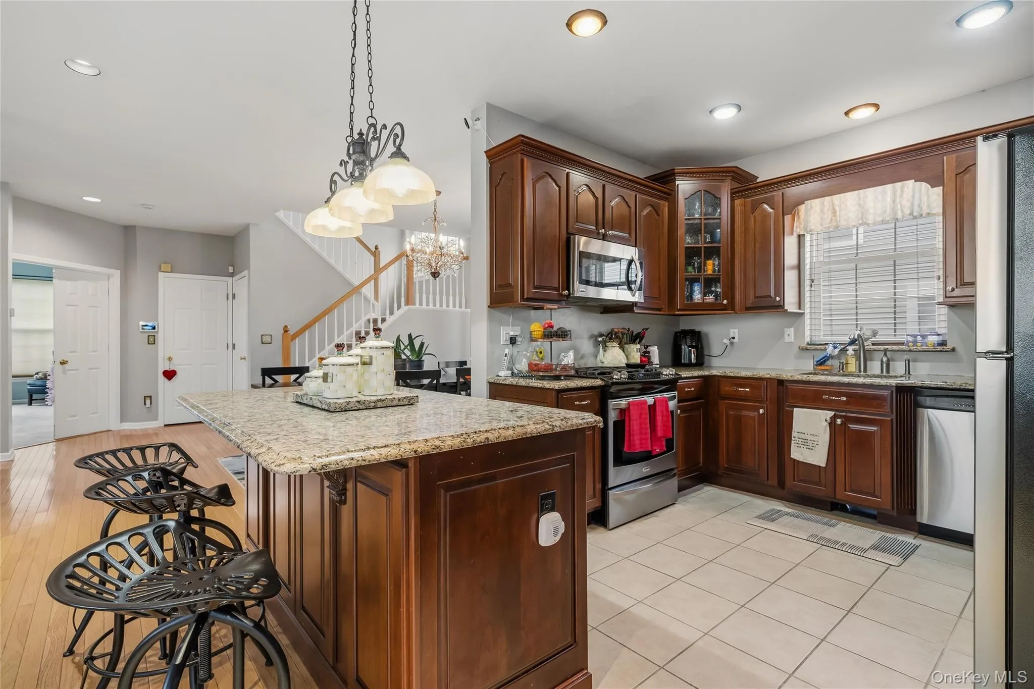6 Paisley Court, Woodbury, NY, 3 Bedrooms Bedrooms, 7 Rooms Rooms,2 BathroomsBathrooms,Residential,For Rent,Paisley,0,1041475 6 Paisley Court, Woodbury, NY, 3 Bedrooms Bedrooms, 7 Rooms Rooms,2 BathroomsBathrooms,Residential,For Rent,Paisley,0,1041475