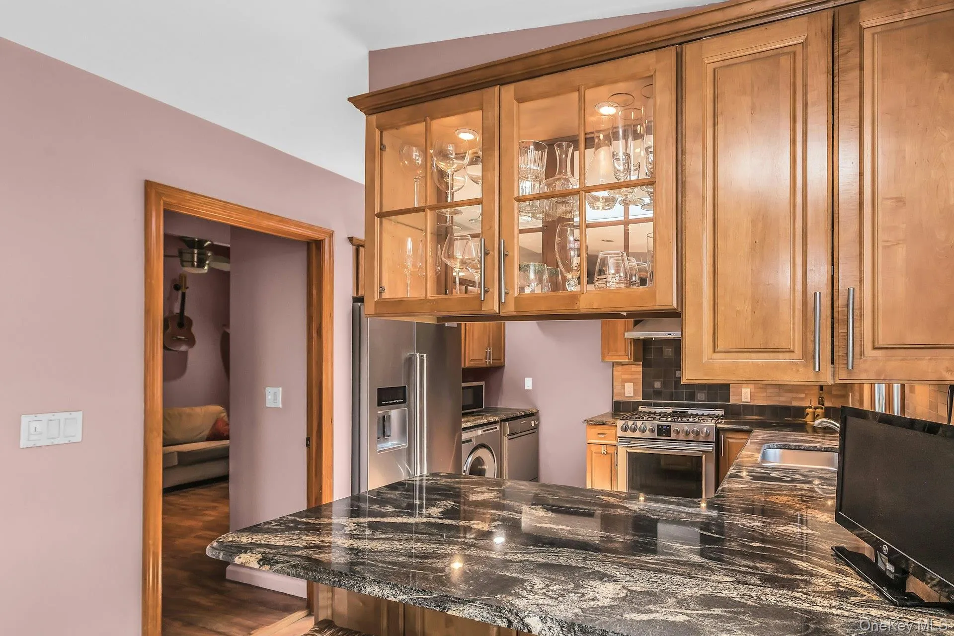 50 Sunrise Lane, Hempstead, NY, 5 Bedrooms Bedrooms, 9 Rooms Rooms,2 BathroomsBathrooms,Residential,For Rent,Sunrise,0,1041477 50 Sunrise Lane, Hempstead, NY, 5 Bedrooms Bedrooms, 9 Rooms Rooms,2 BathroomsBathrooms,Residential,For Rent,Sunrise,0,1041477