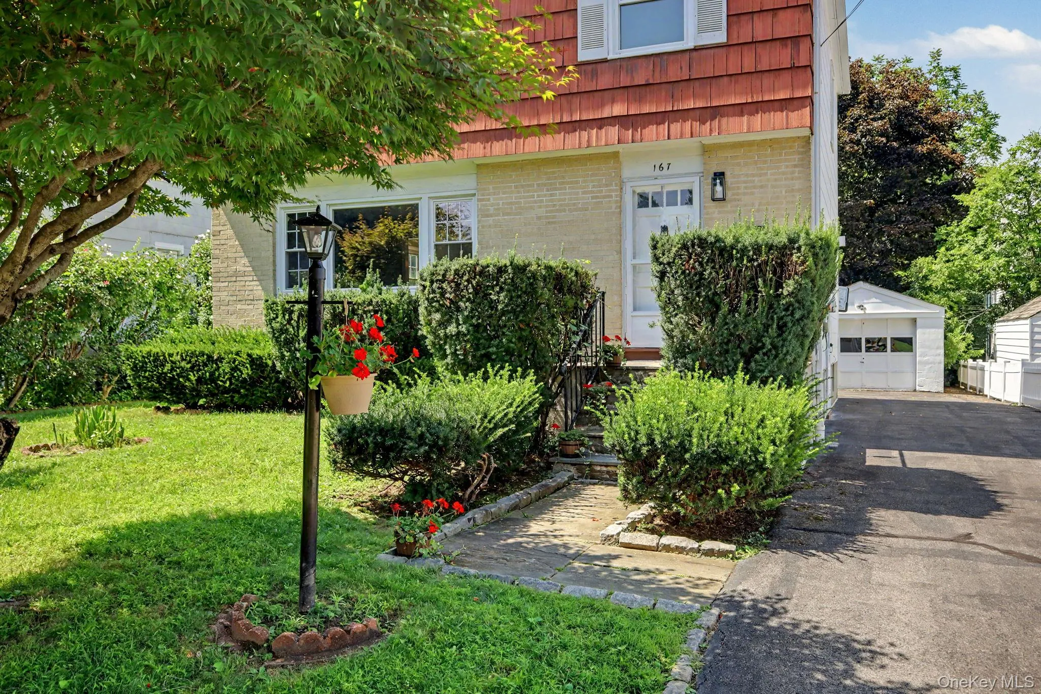167 Gaylor Road, Scarsdale, NY, 3 Bedrooms Bedrooms, 7 Rooms Rooms,1 BathroomBathrooms,Residential Lease,For Rent,Gaylor,0,1041479 167 Gaylor Road, Scarsdale, NY, 3 Bedrooms Bedrooms, 7 Rooms Rooms,1 BathroomBathrooms,Residential Lease,For Rent,Gaylor,0,1041479