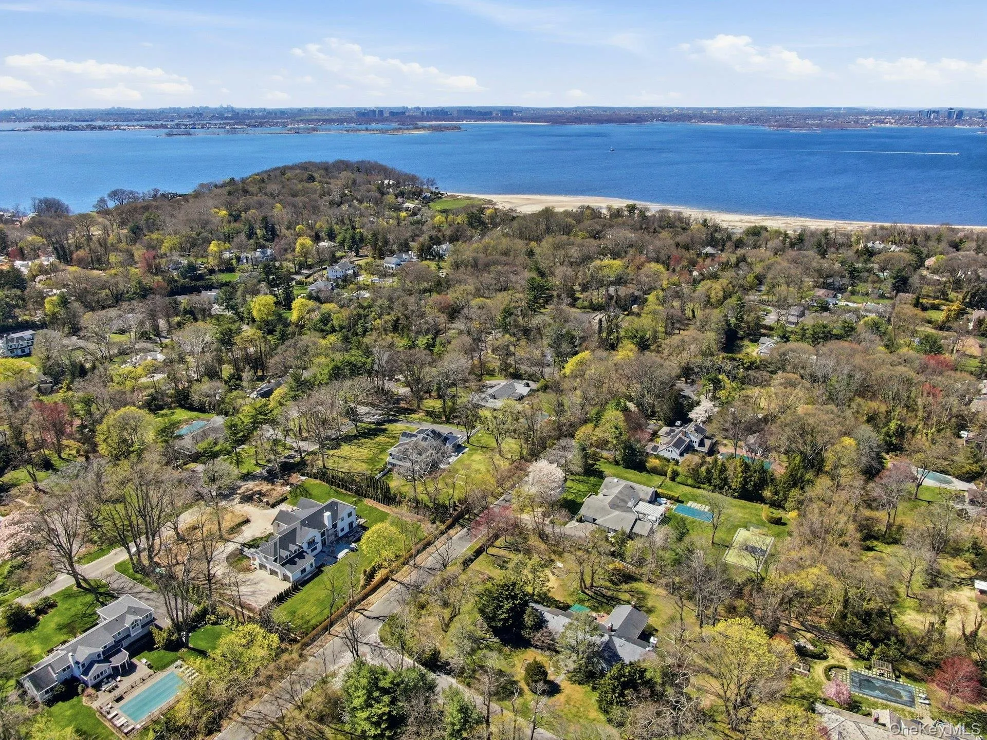 25 Creek Farms Road, North Hempstead, NY, 6 Bedrooms Bedrooms, 24 Rooms Rooms,7 BathroomsBathrooms,Residential Lease,For Rent,Creek Farms,0,1041499 25 Creek Farms Road, North Hempstead, NY, 6 Bedrooms Bedrooms, 24 Rooms Rooms,7 BathroomsBathrooms,Residential Lease,For Rent,Creek Farms,0,1041499