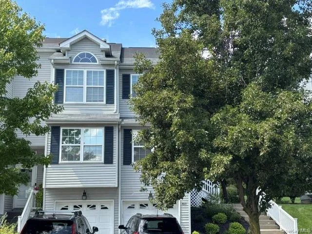 1011 Ethan Allen Drive, New Windsor, NY, 2 Bedrooms Bedrooms, 5 Rooms Rooms,2 BathroomsBathrooms,Residential Lease,For Rent,Ethan Allen Drive,0,1041500 1011 Ethan Allen Drive, New Windsor, NY, 2 Bedrooms Bedrooms, 5 Rooms Rooms,2 BathroomsBathrooms,Residential Lease,For Rent,Ethan Allen Drive,0,1041500