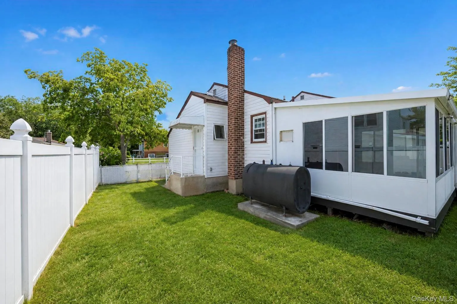 125 5th Street, Oyster Bay, NY, 4 Bedrooms Bedrooms, 7 Rooms Rooms,3 BathroomsBathrooms,Residential,For Rent,5th,0,1041501 125 5th Street, Oyster Bay, NY, 4 Bedrooms Bedrooms, 7 Rooms Rooms,3 BathroomsBathrooms,Residential,For Rent,5th,0,1041501