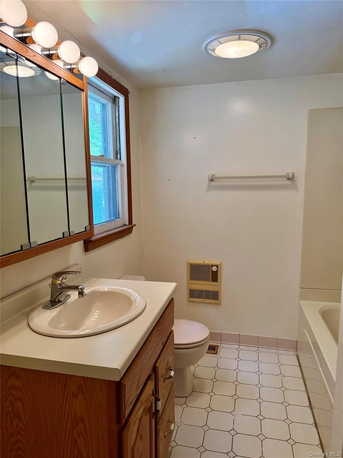 132 Grossi Lane, Shawangunk, NY, 2 Bedrooms Bedrooms, 6 Rooms Rooms,2 BathroomsBathrooms,Residential,For Rent,Grossi,0,1041504 132 Grossi Lane, Shawangunk, NY, 2 Bedrooms Bedrooms, 6 Rooms Rooms,2 BathroomsBathrooms,Residential,For Rent,Grossi,0,1041504