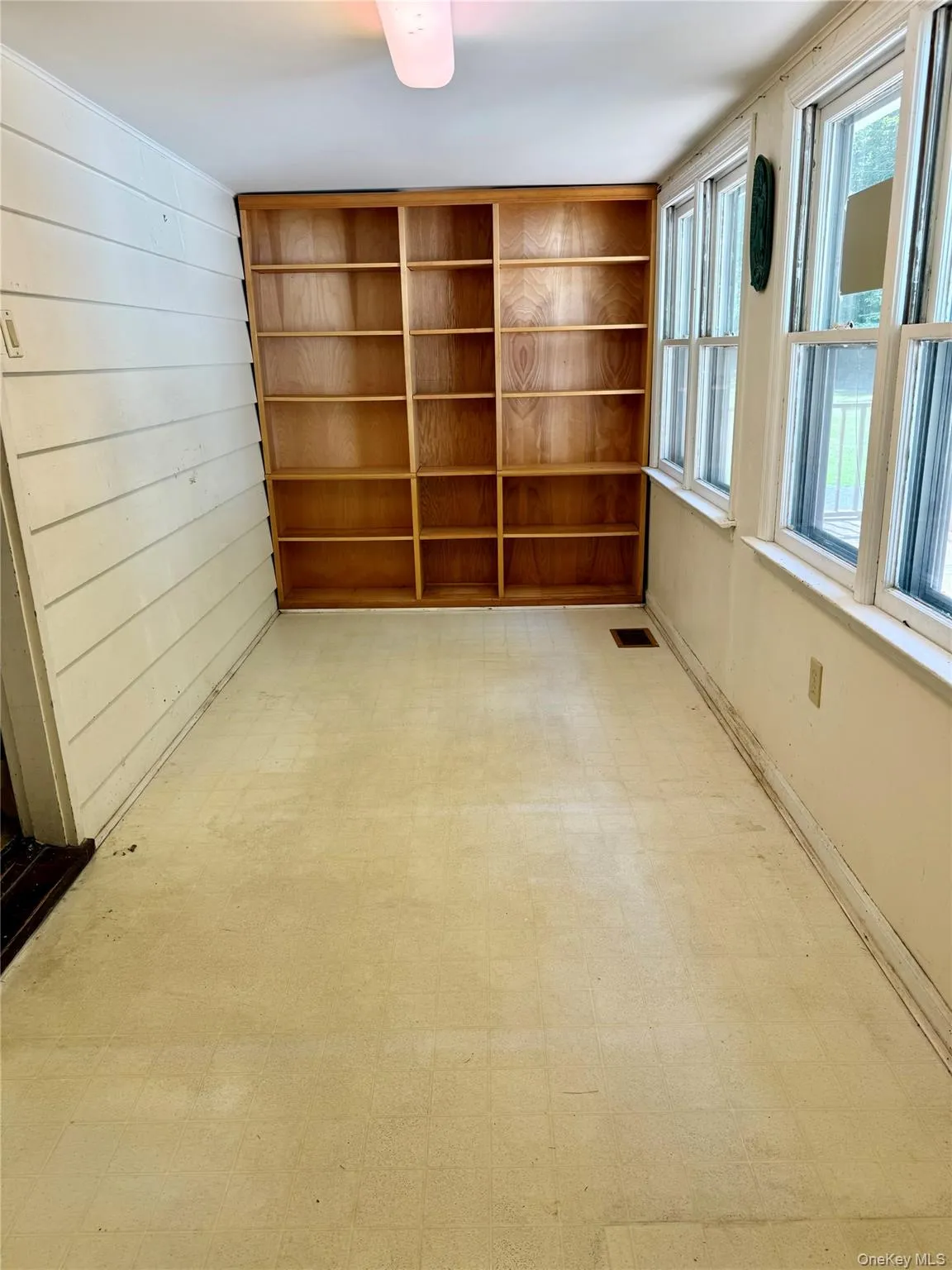 132 Grossi Lane, Shawangunk, NY, 2 Bedrooms Bedrooms, 6 Rooms Rooms,2 BathroomsBathrooms,Residential,For Rent,Grossi,0,1041504 132 Grossi Lane, Shawangunk, NY, 2 Bedrooms Bedrooms, 6 Rooms Rooms,2 BathroomsBathrooms,Residential,For Rent,Grossi,0,1041504