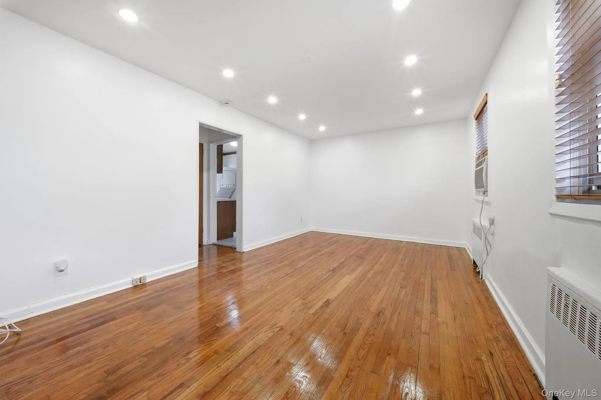 131-45 234th Street, New York, NY, 1 Bedroom Bedrooms, 4 Rooms Rooms,1 BathroomBathrooms,Residential Lease,For Rent,234th,0,1041505 131-45 234th Street, New York, NY, 1 Bedroom Bedrooms, 4 Rooms Rooms,1 BathroomBathrooms,Residential Lease,For Rent,234th,0,1041505
