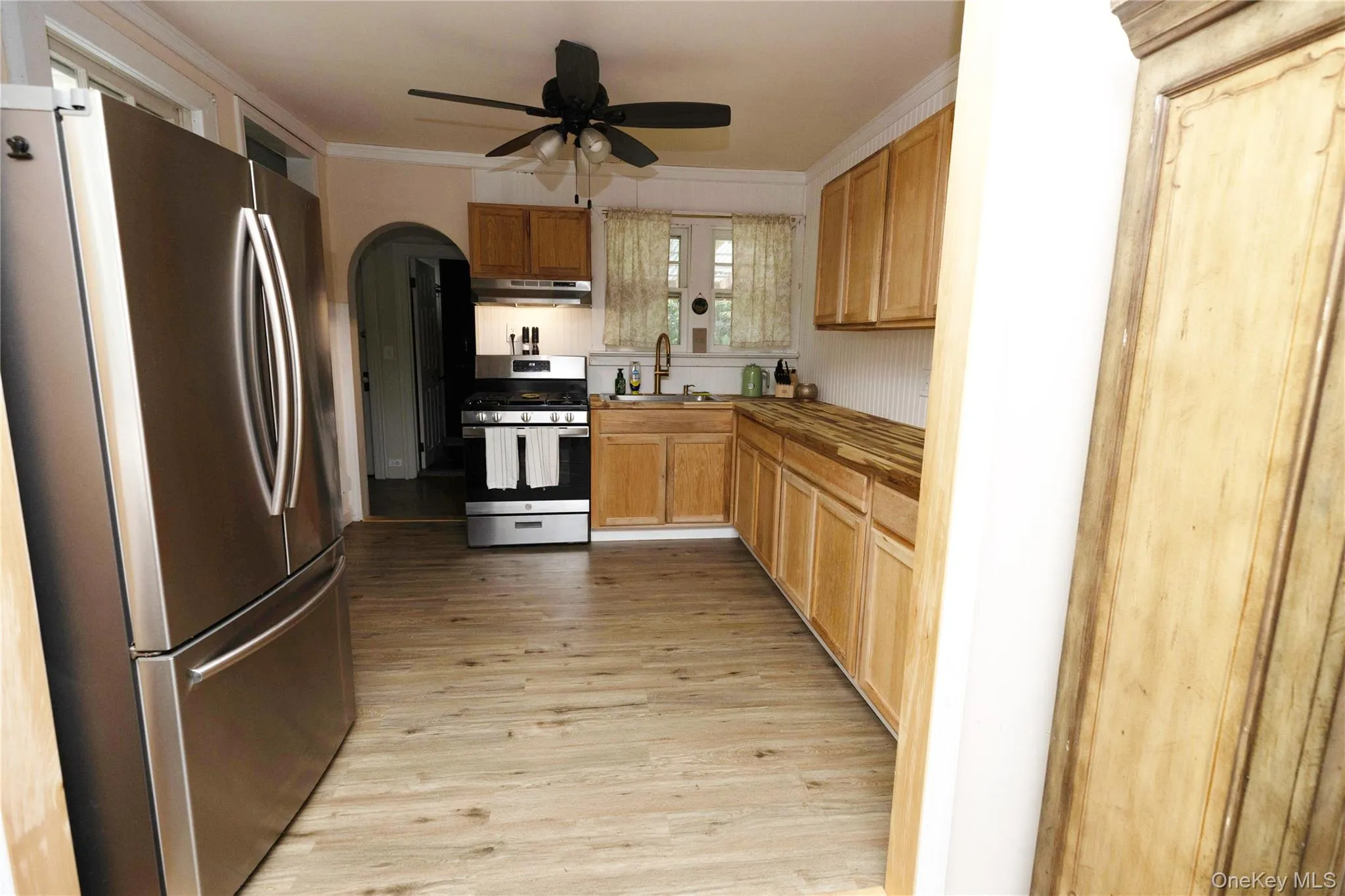 120 Lincoln Road, Brookhaven, NY, 2 Bedrooms Bedrooms, 6 Rooms Rooms,1 BathroomBathrooms,Residential,For Rent,Lincoln,0,1041507 120 Lincoln Road, Brookhaven, NY, 2 Bedrooms Bedrooms, 6 Rooms Rooms,1 BathroomBathrooms,Residential,For Rent,Lincoln,0,1041507