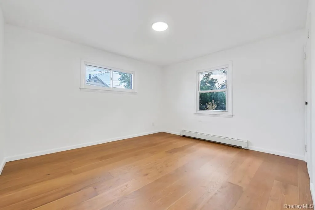 20 Howard Street, Oyster Bay, NY, 4 Bedrooms Bedrooms, 7 Rooms Rooms,3 BathroomsBathrooms,Residential,For Rent,Howard,0,1041512 20 Howard Street, Oyster Bay, NY, 4 Bedrooms Bedrooms, 7 Rooms Rooms,3 BathroomsBathrooms,Residential,For Rent,Howard,0,1041512