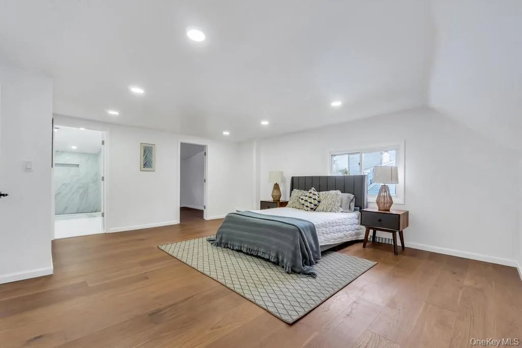 20 Howard Street, Oyster Bay, NY, 4 Bedrooms Bedrooms, 7 Rooms Rooms,3 BathroomsBathrooms,Residential,For Rent,Howard,0,1041512 20 Howard Street, Oyster Bay, NY, 4 Bedrooms Bedrooms, 7 Rooms Rooms,3 BathroomsBathrooms,Residential,For Rent,Howard,0,1041512