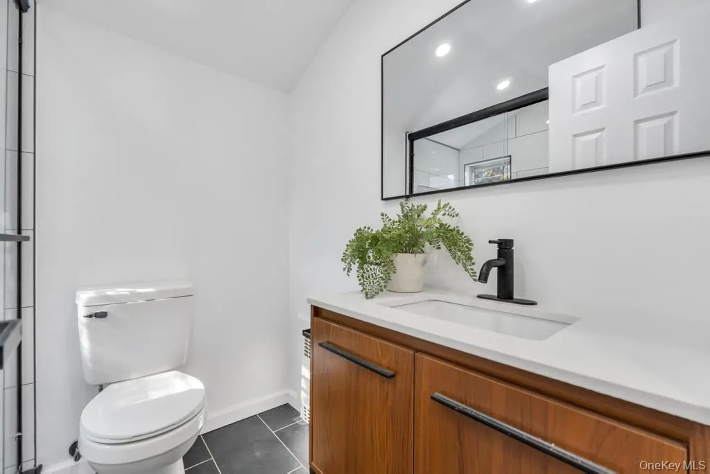 20 Howard Street, Oyster Bay, NY, 4 Bedrooms Bedrooms, 7 Rooms Rooms,3 BathroomsBathrooms,Residential,For Rent,Howard,0,1041512 20 Howard Street, Oyster Bay, NY, 4 Bedrooms Bedrooms, 7 Rooms Rooms,3 BathroomsBathrooms,Residential,For Rent,Howard,0,1041512