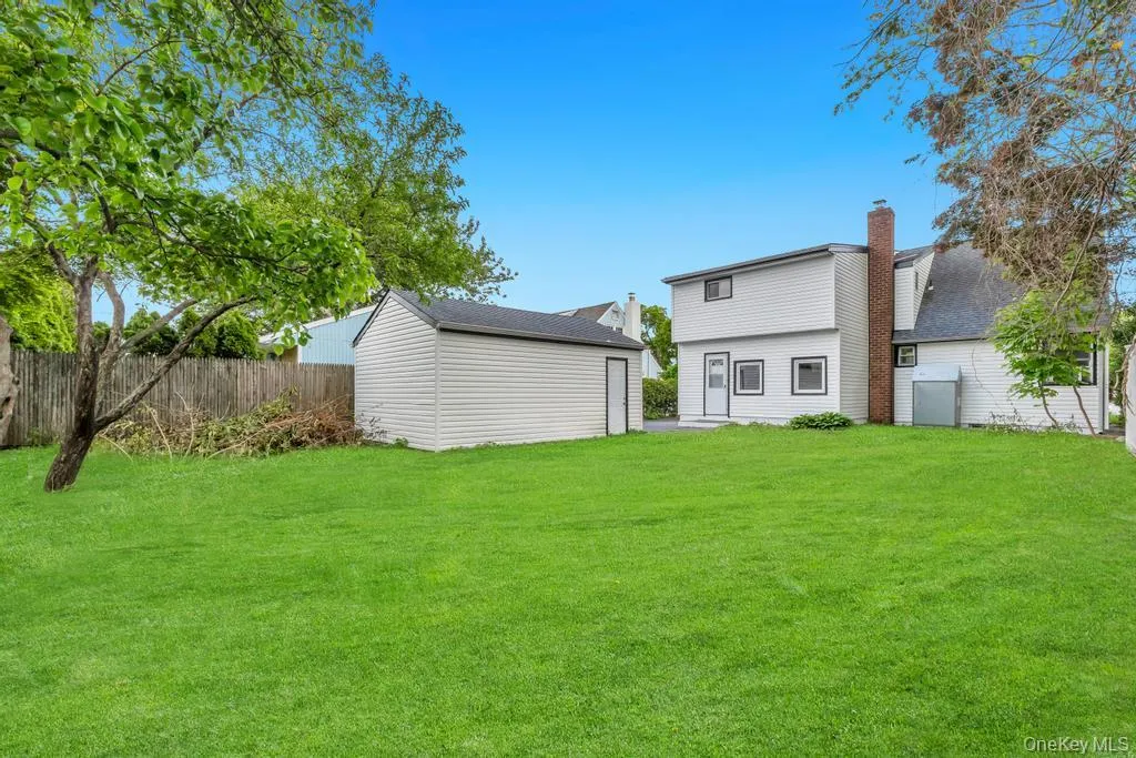 20 Howard Street, Oyster Bay, NY, 4 Bedrooms Bedrooms, 7 Rooms Rooms,3 BathroomsBathrooms,Residential,For Rent,Howard,0,1041512 20 Howard Street, Oyster Bay, NY, 4 Bedrooms Bedrooms, 7 Rooms Rooms,3 BathroomsBathrooms,Residential,For Rent,Howard,0,1041512