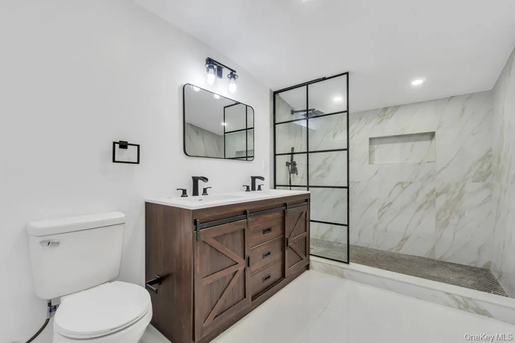 20 Howard Street, Oyster Bay, NY, 4 Bedrooms Bedrooms, 7 Rooms Rooms,3 BathroomsBathrooms,Residential,For Rent,Howard,0,1041512 20 Howard Street, Oyster Bay, NY, 4 Bedrooms Bedrooms, 7 Rooms Rooms,3 BathroomsBathrooms,Residential,For Rent,Howard,0,1041512
