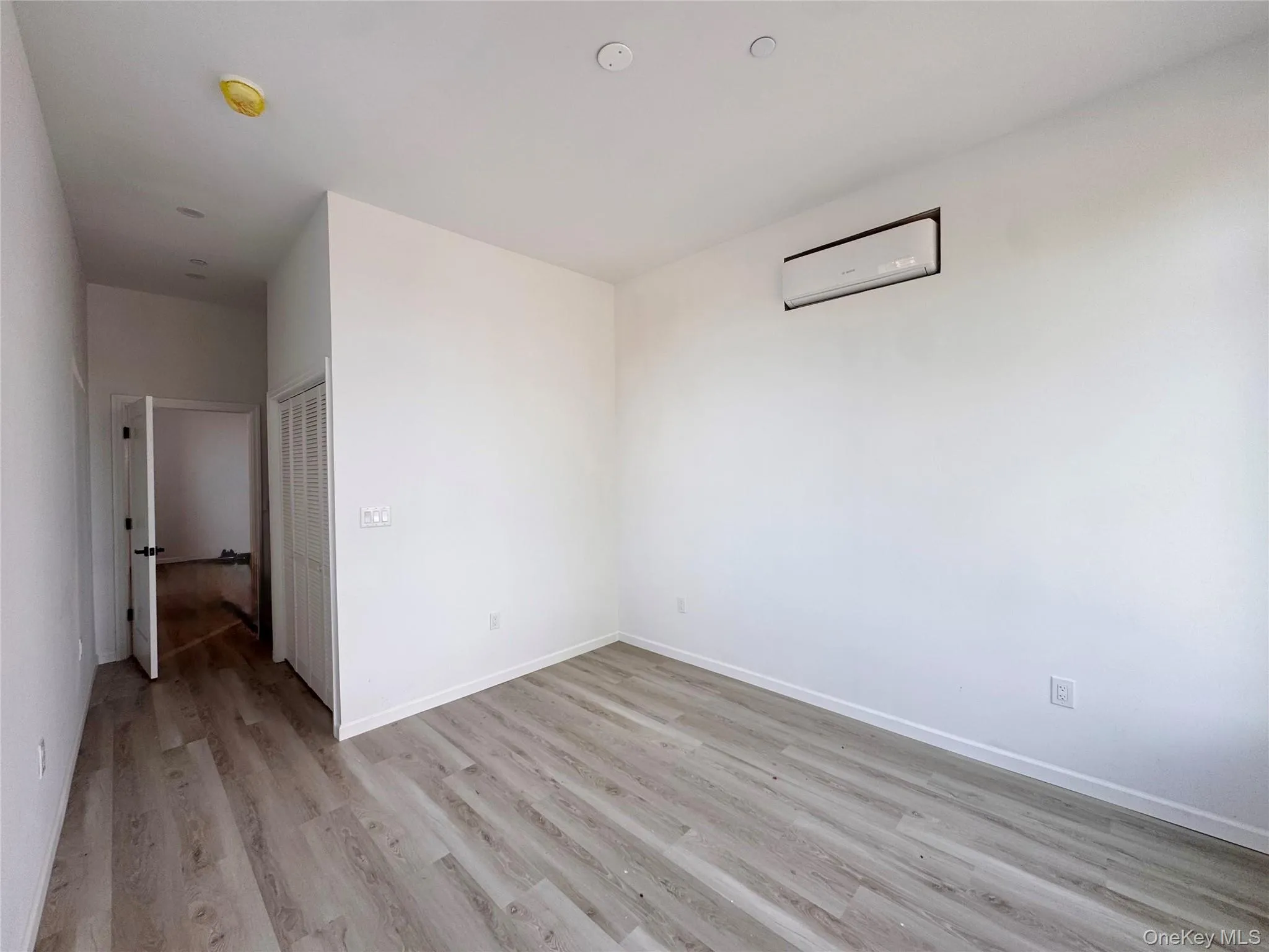 Bedroom has a double closet Bedroom has a double closet