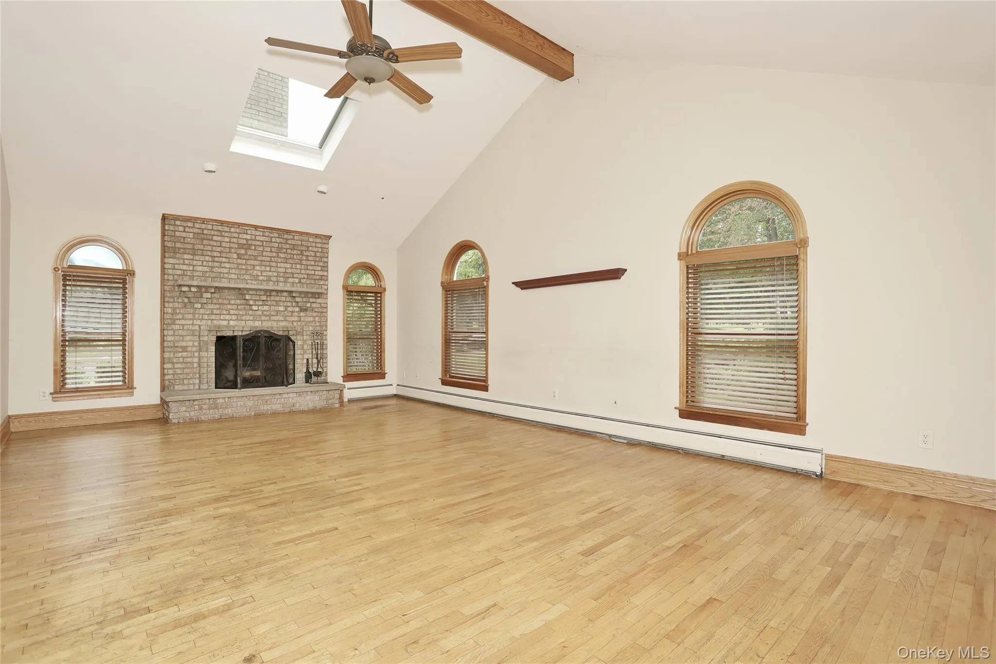 6 Nicole Way, Ramapo, NY, 4 Bedrooms Bedrooms, 10 Rooms Rooms,2 BathroomsBathrooms,Residential,For Rent,Nicole,0,1041516 6 Nicole Way, Ramapo, NY, 4 Bedrooms Bedrooms, 10 Rooms Rooms,2 BathroomsBathrooms,Residential,For Rent,Nicole,0,1041516